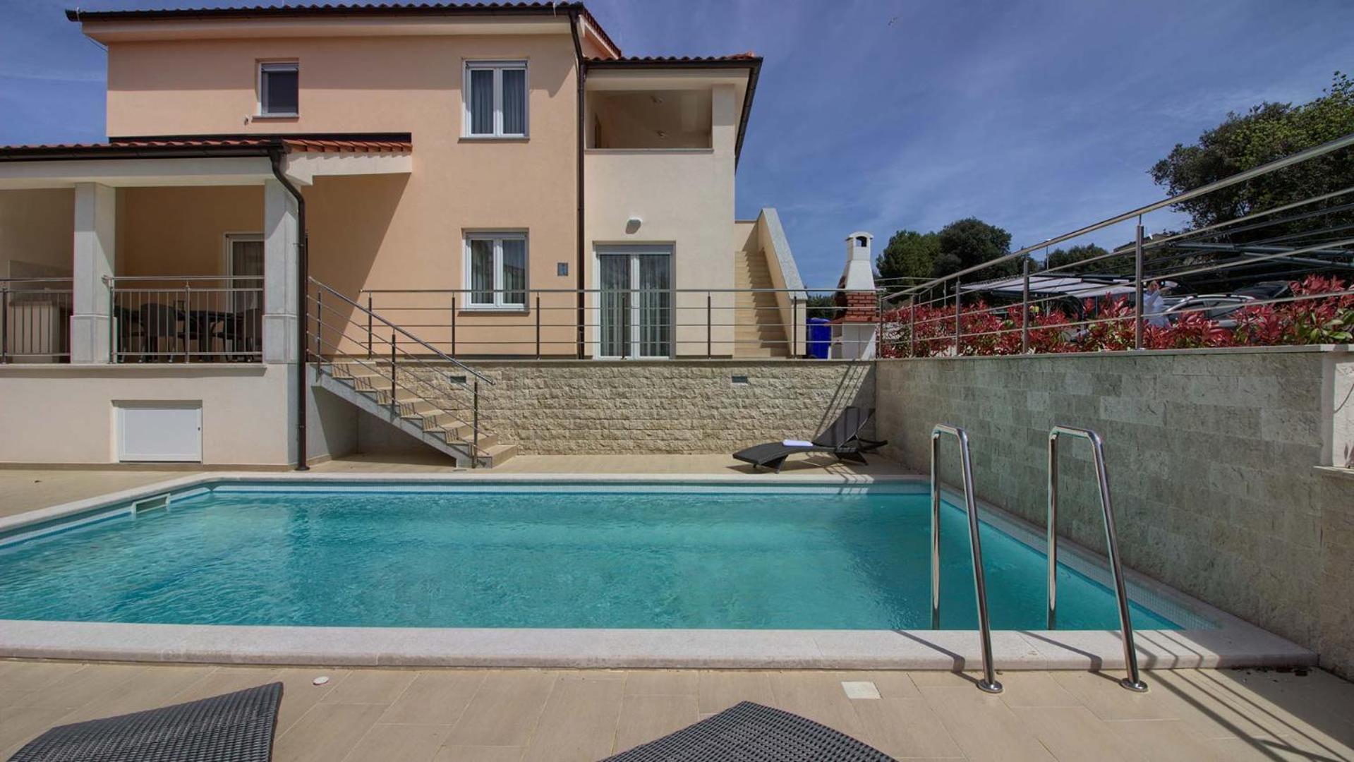 Charming villa Marisol 200m from the beach view 3