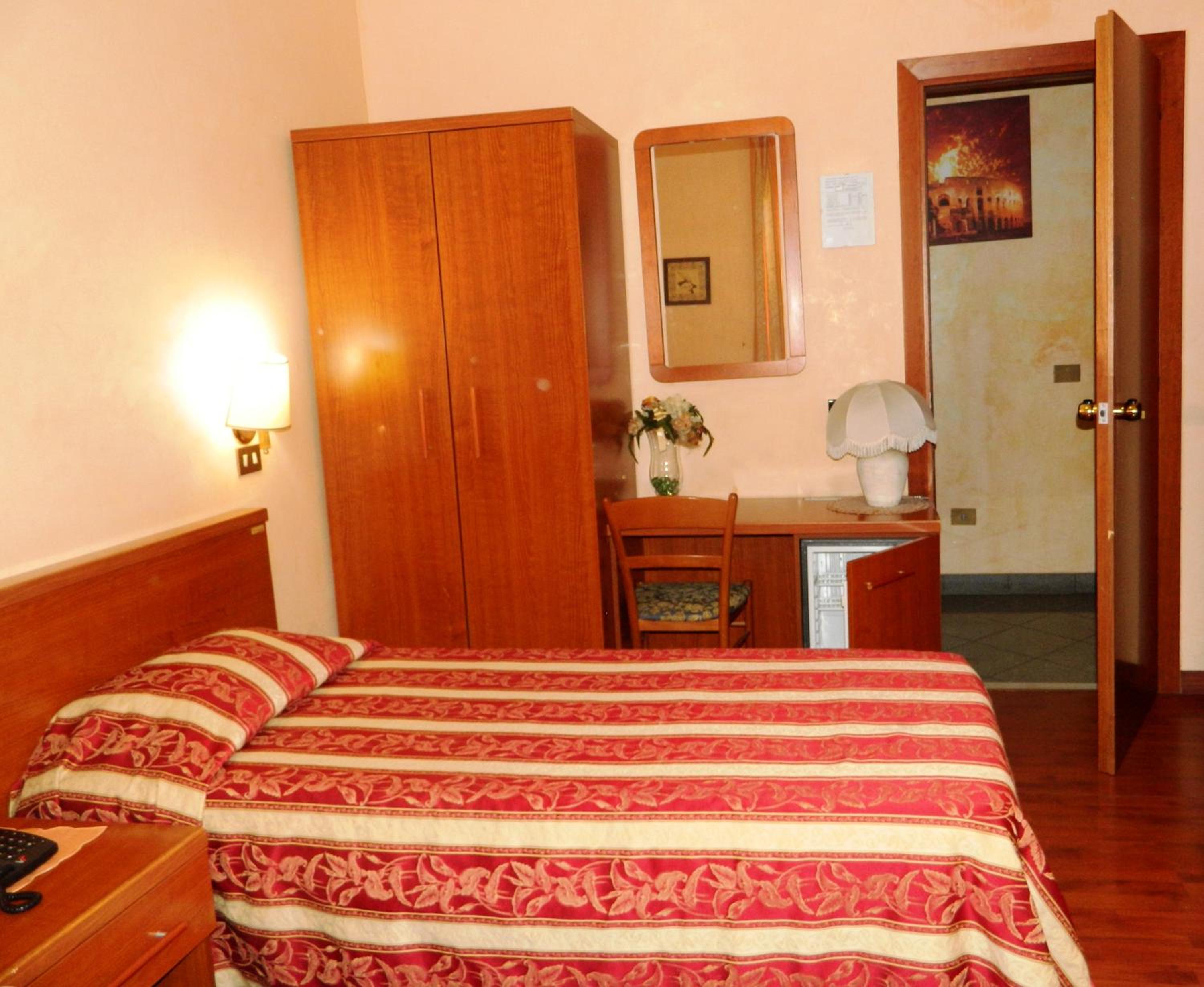 Buonarroti Home