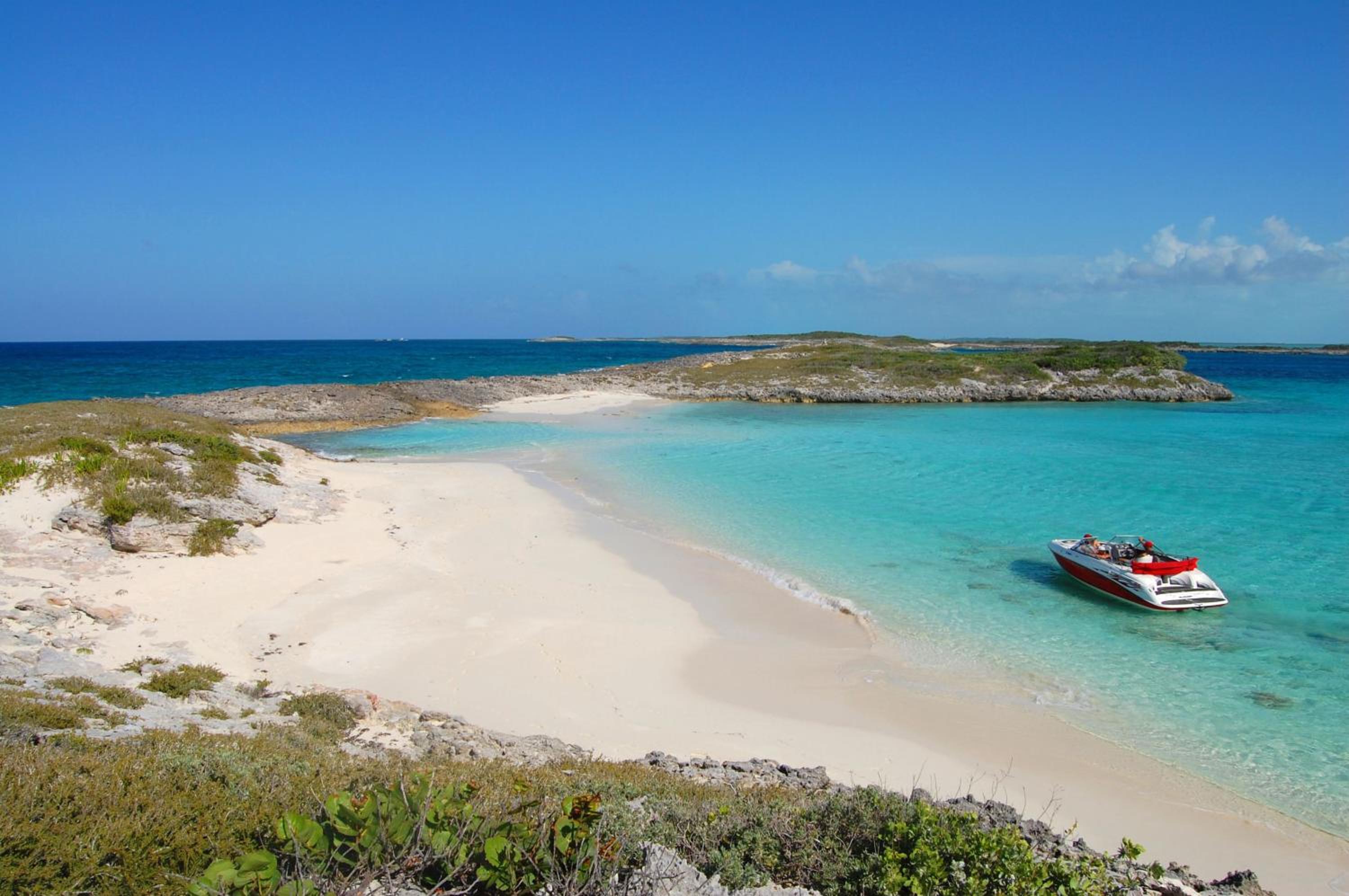Paradise Bay Bahamas