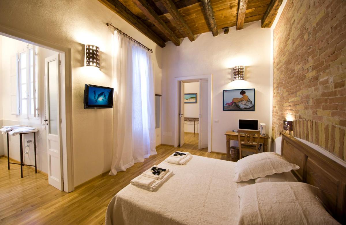 Castelletto Suites