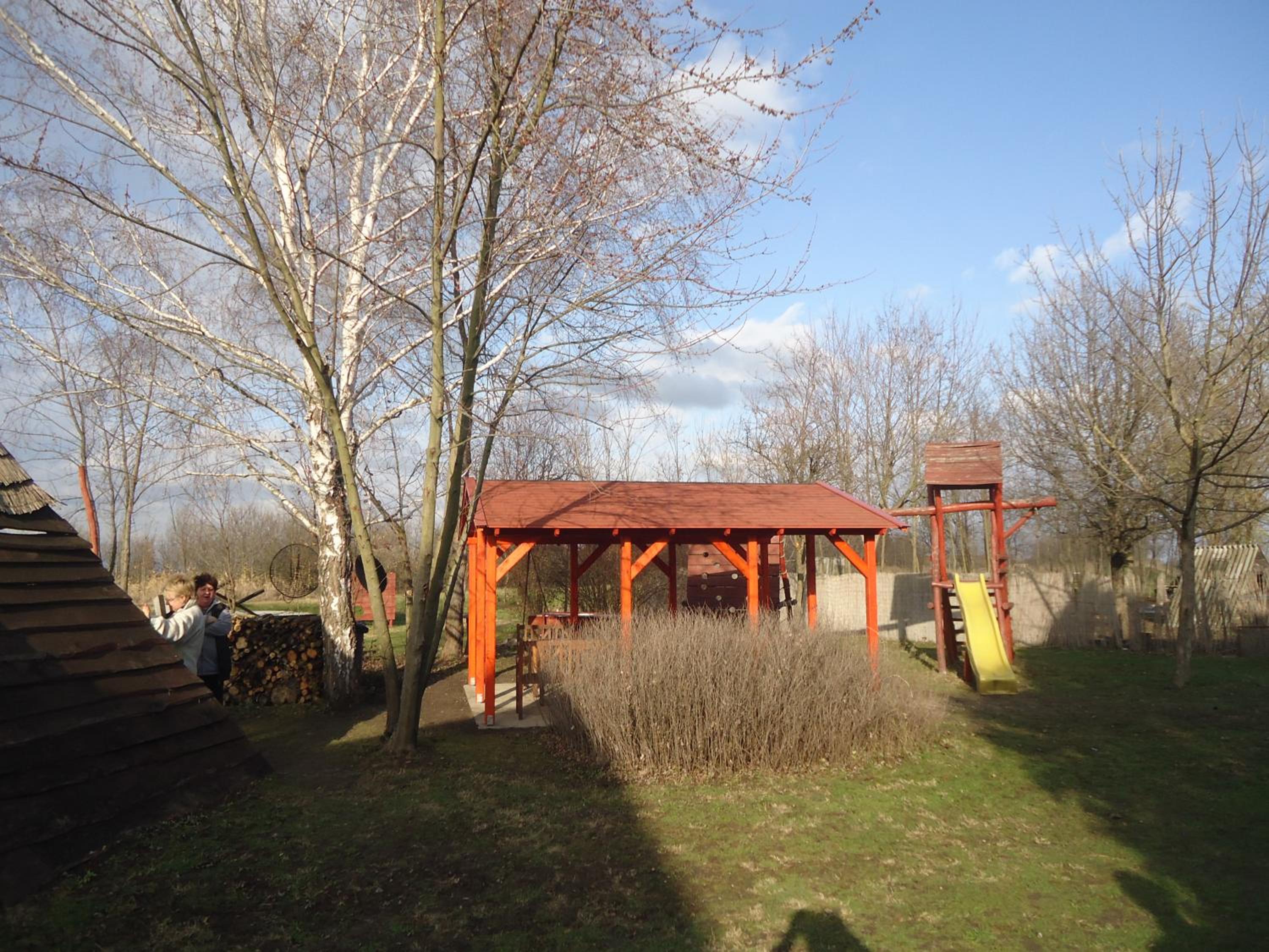 Photo 46