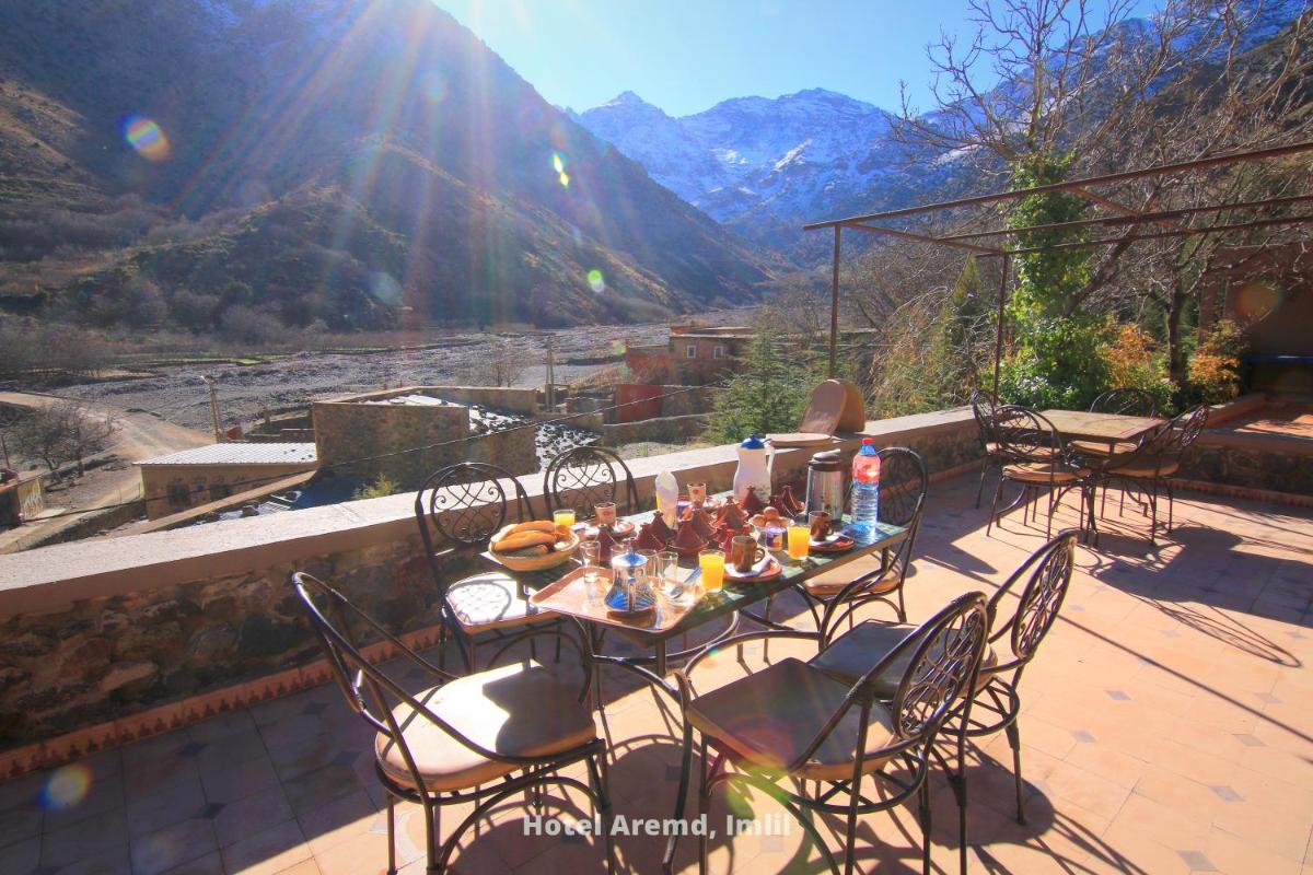 outdoor BBQ area
