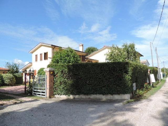 B&B Dora e Flavio Country Rooms view 3