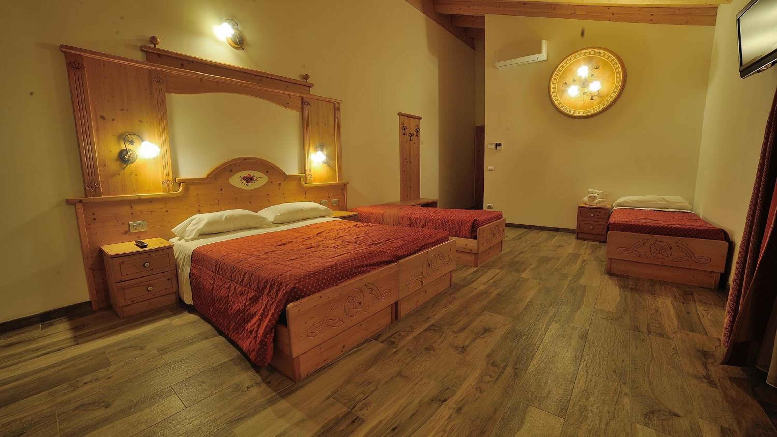 Photo 24