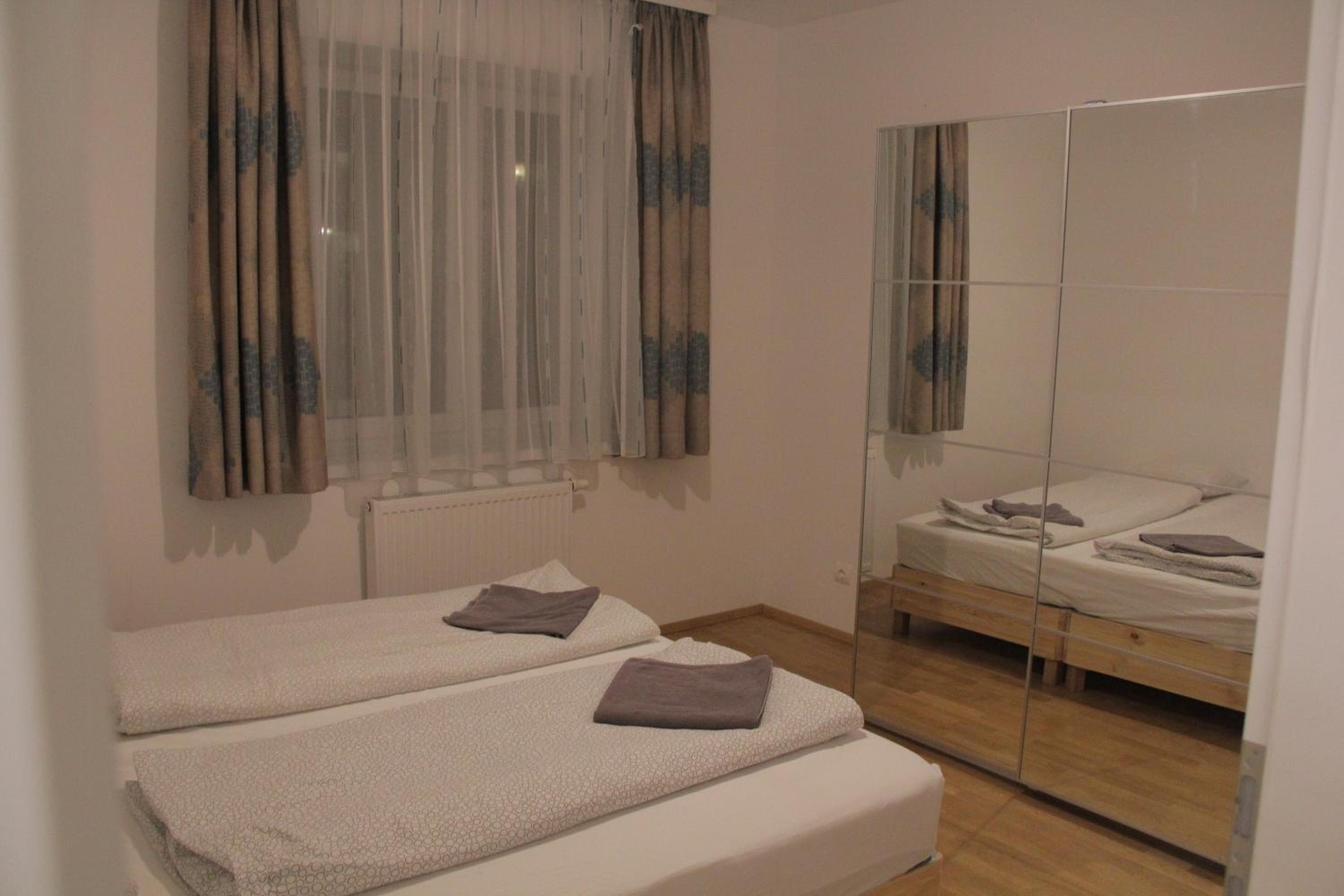 Hauptbahnhof Rooms
