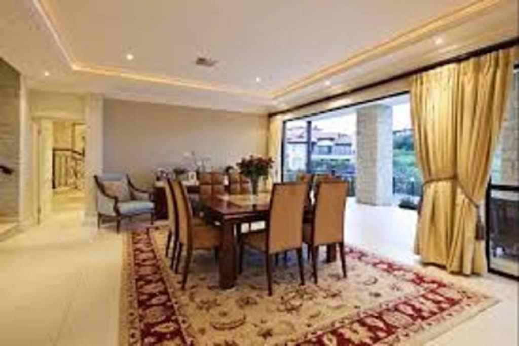 Zimbali Tinderwood Loop view 4