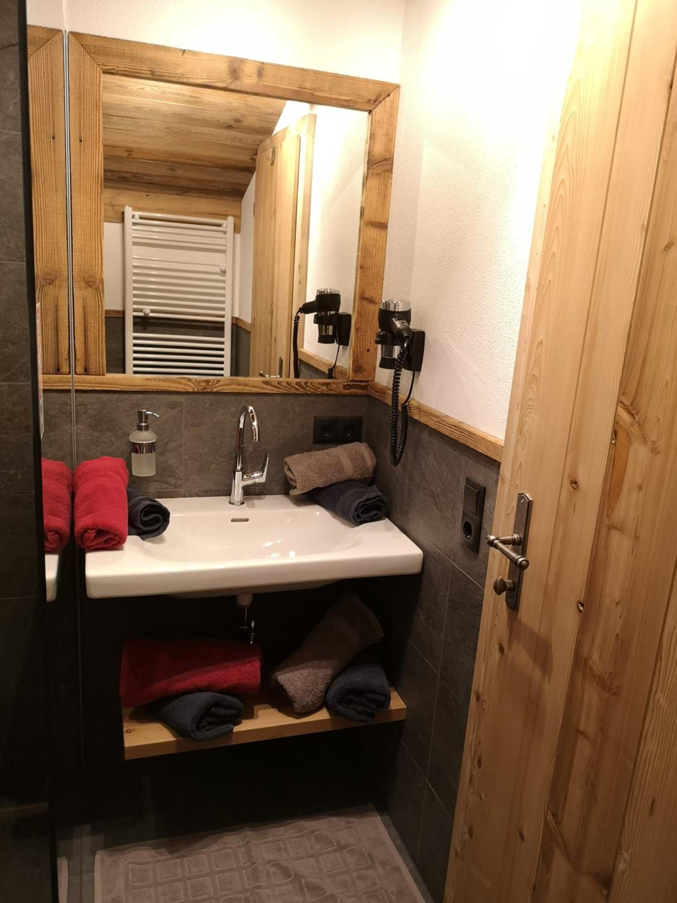 Photo 31
