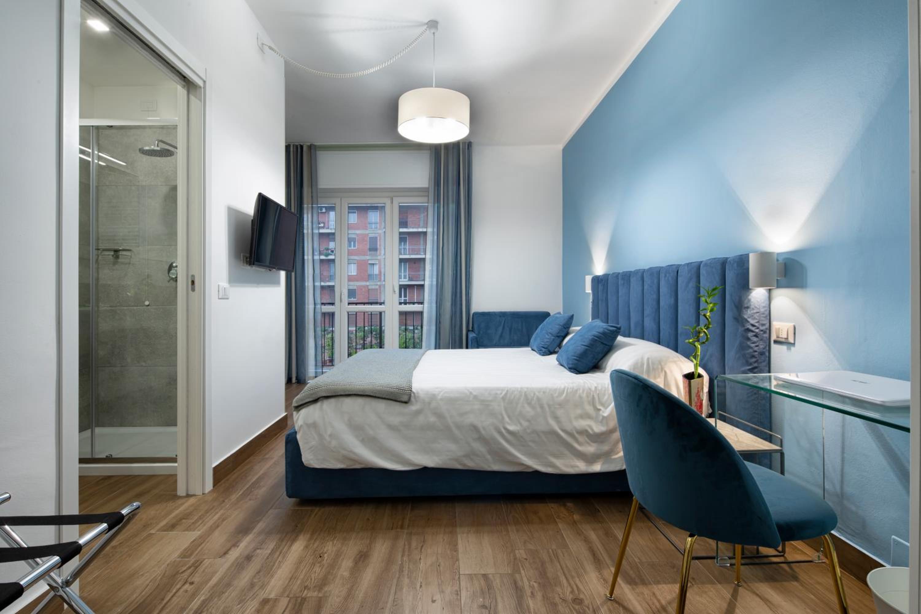 hotel room
