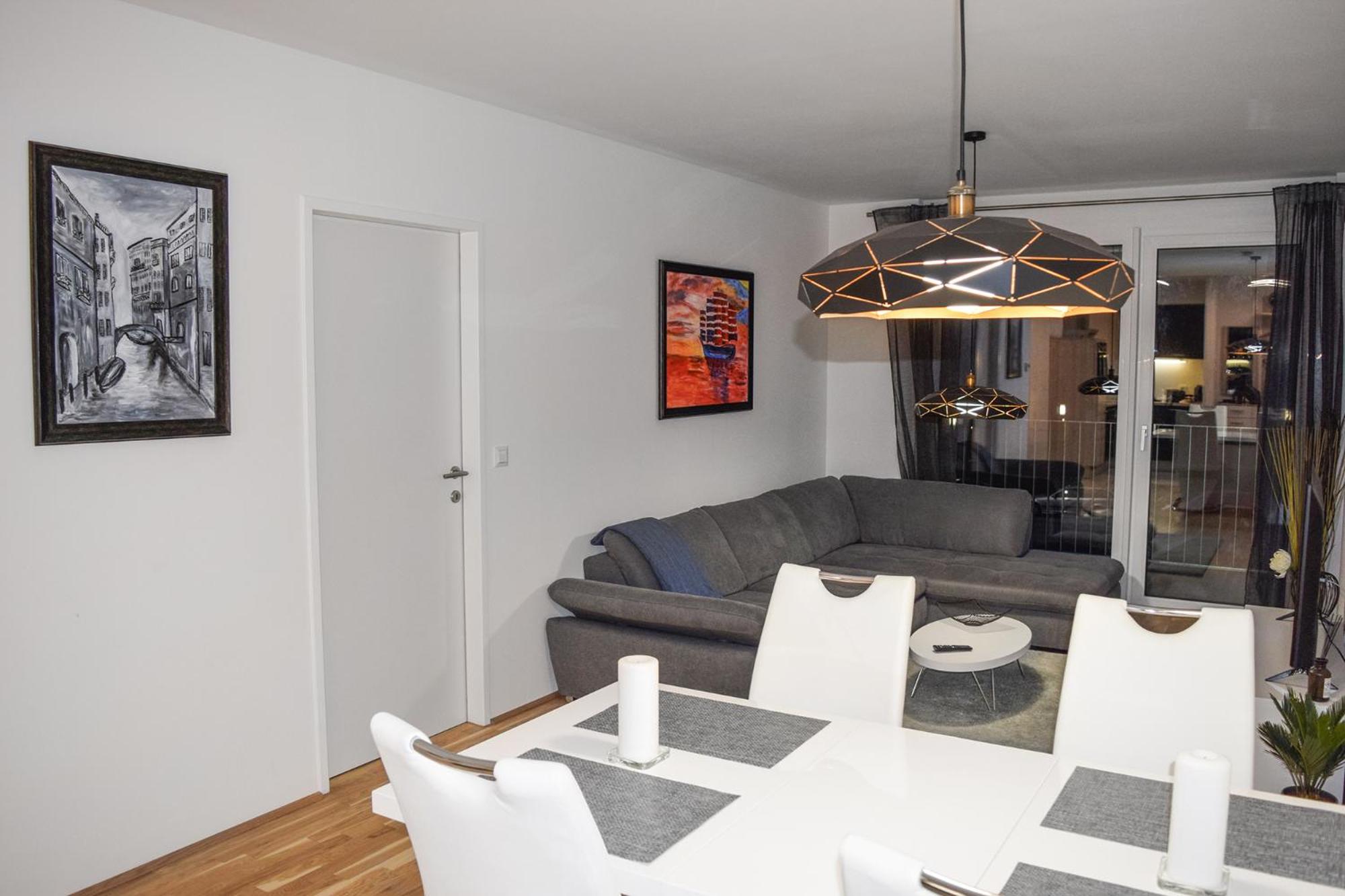 Cosy new Apartment 3min to VIC/Uno-City and Danube