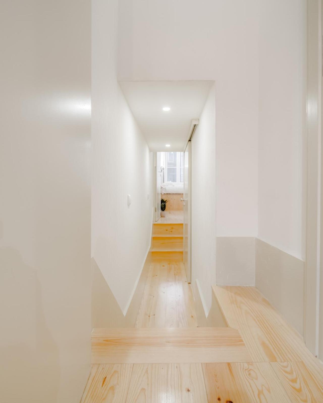 Nomad's Bonjardim City Flats