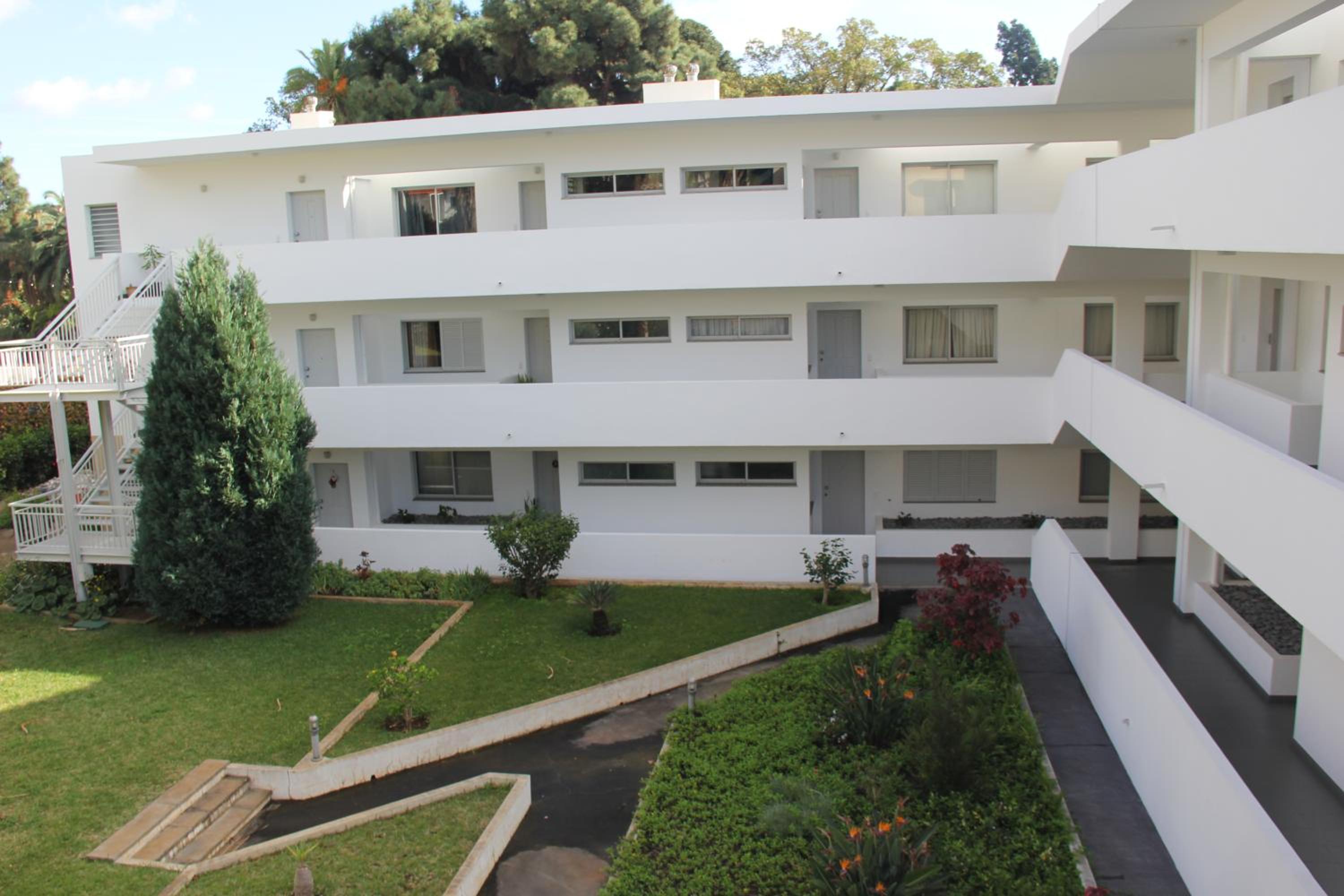 Hotel Patio Da Achada View Apartment