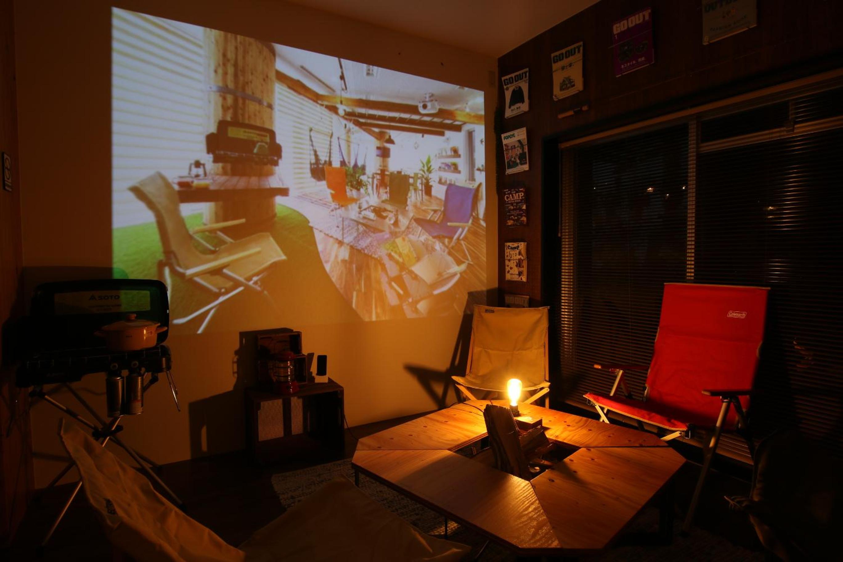 365BASE outdoor hostel