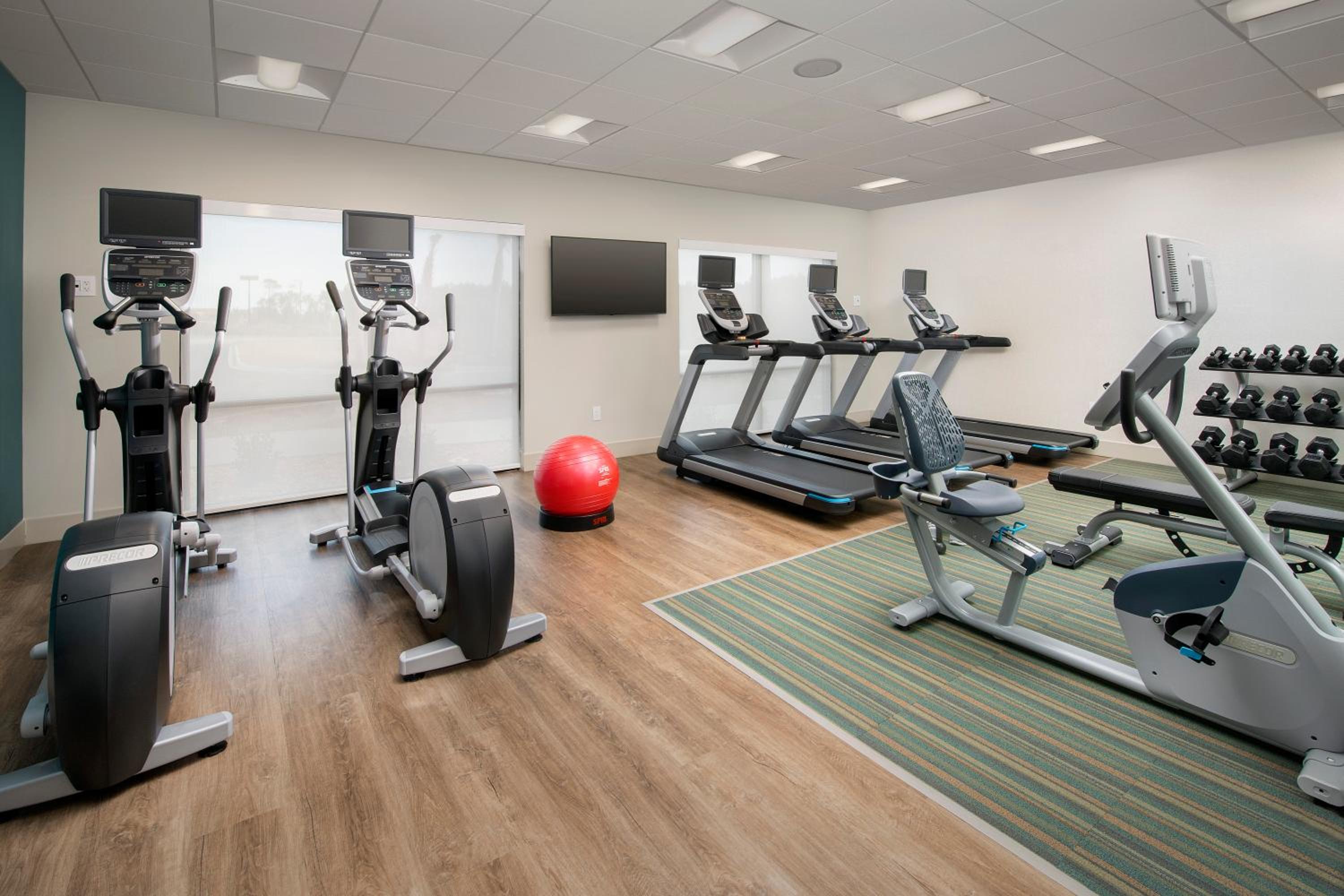 Kingsland Vacations - Holiday Inn Express Suites Kingsland I-95-Naval Base Area, an IHG Hotel - Property Image 30