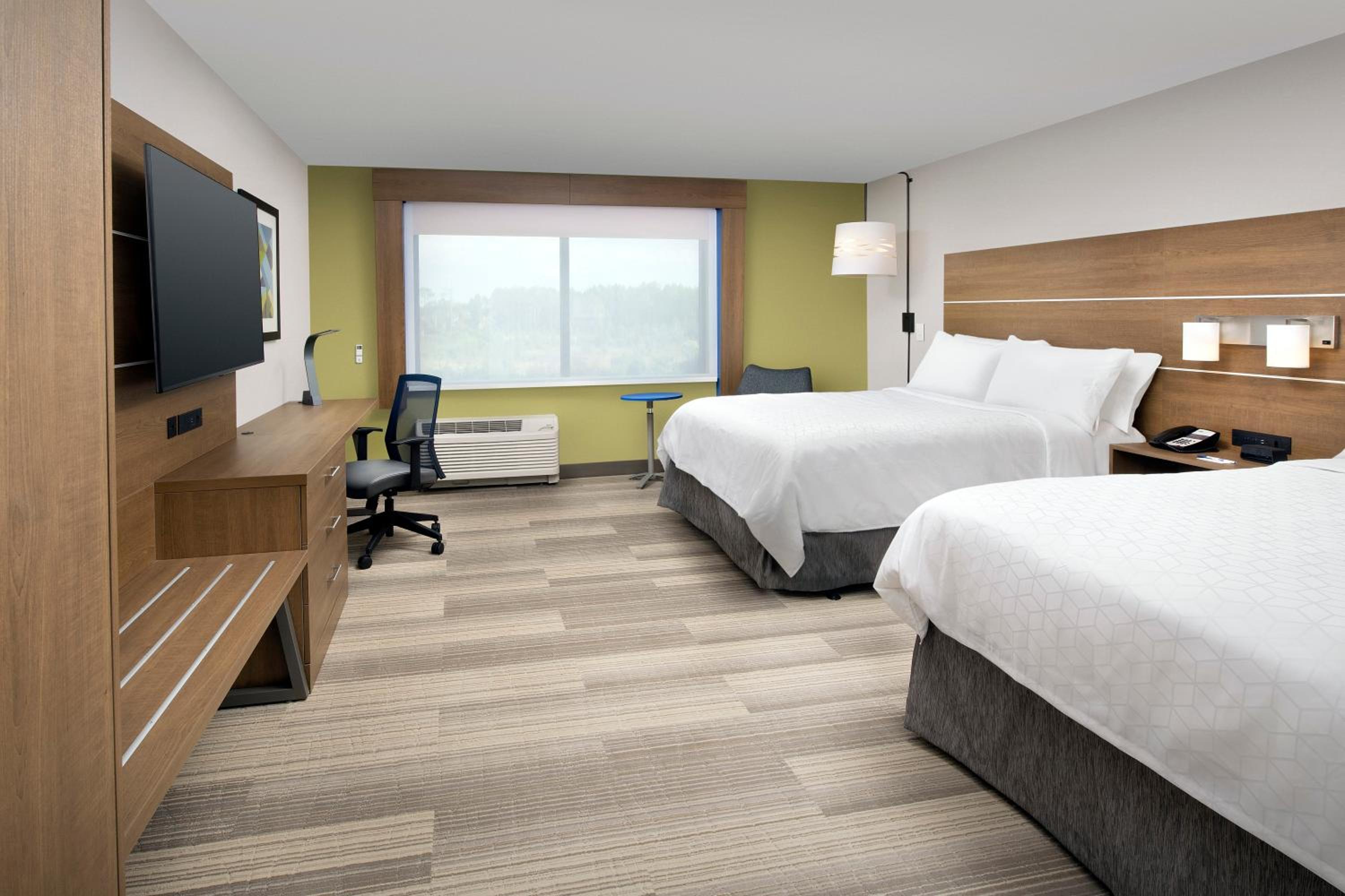 Kingsland Vacations - Holiday Inn Express Suites Kingsland I-95-Naval Base Area, an IHG Hotel - Property Image 21