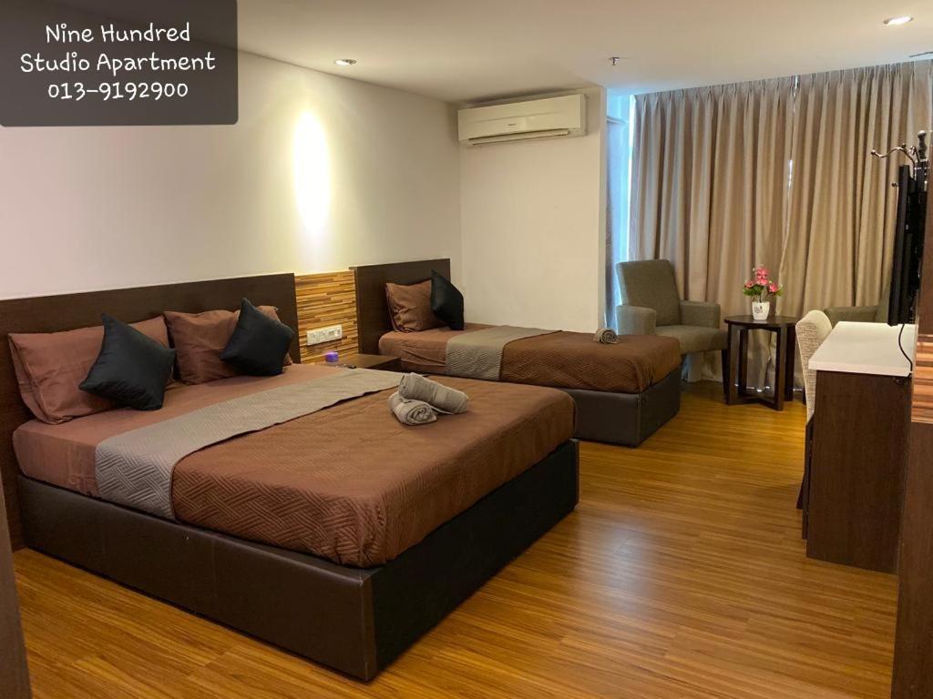 Nine Hundred Studio Apartment (KBCP) photo 4
