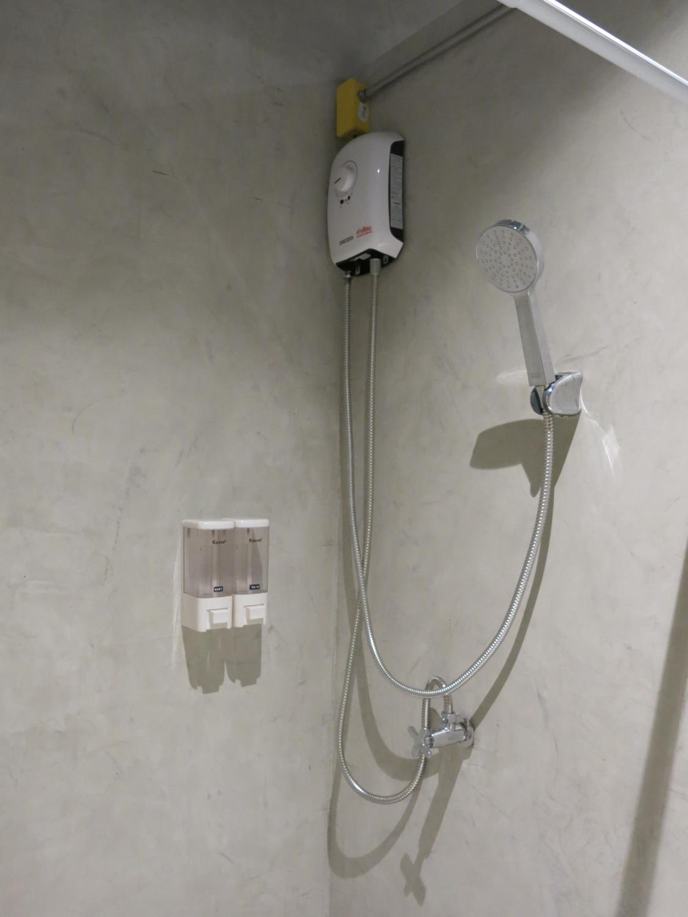 Niece Hostel Phuket - Bangtao Beach