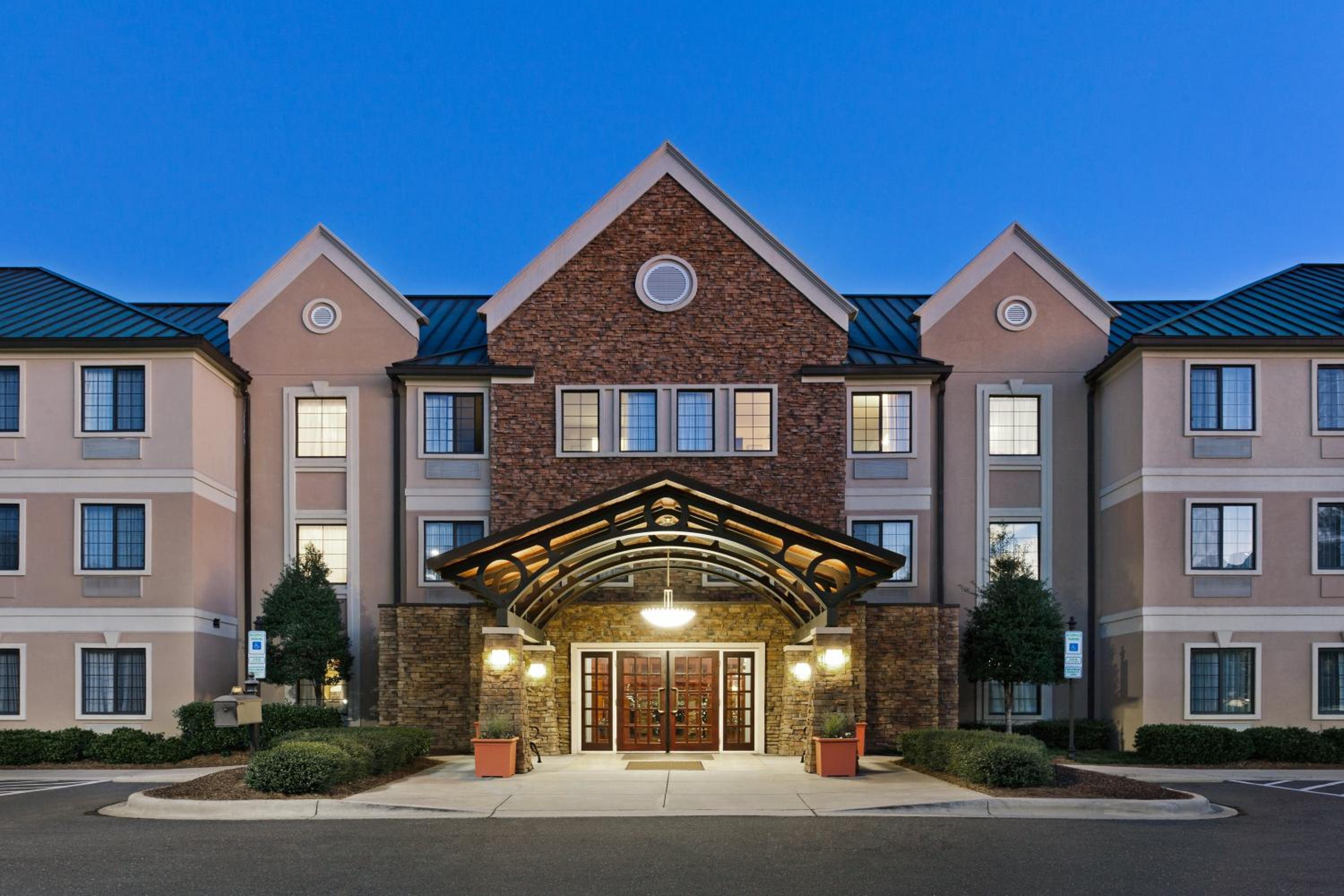 Hotel Staybridge Suites - Charlotte Ballantyne, an IHG Hotel - Image 1
