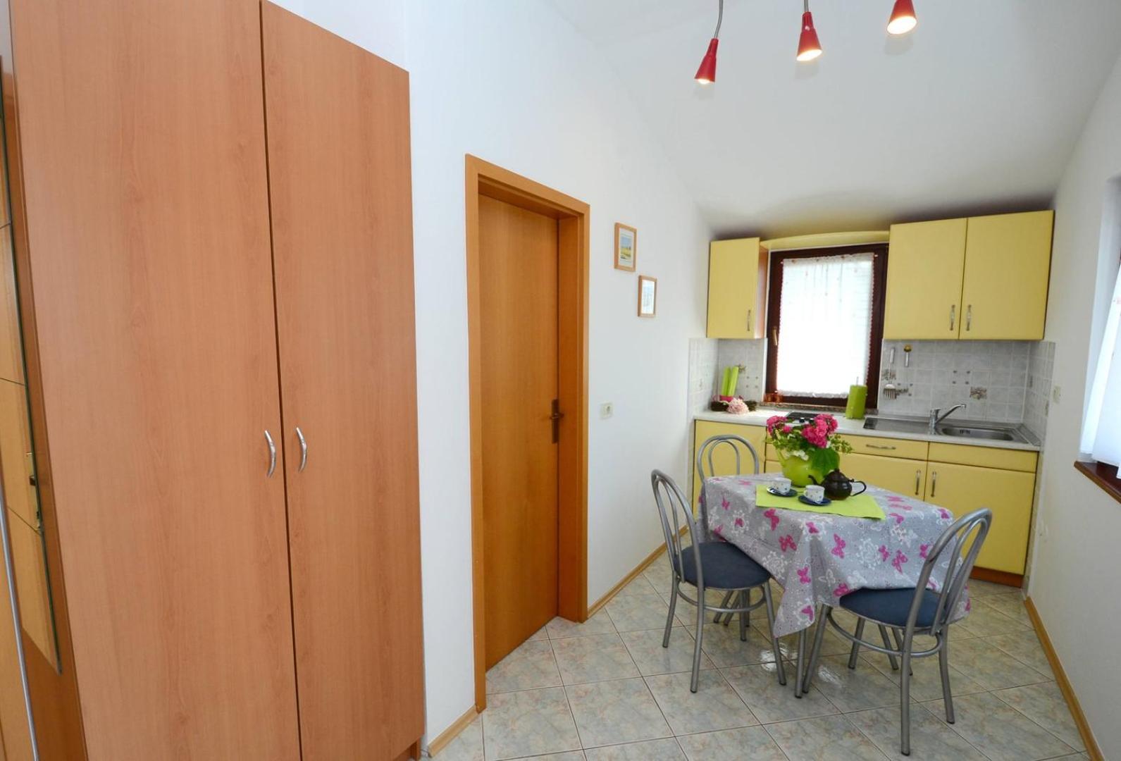 Apartments Kadum Porec center near the beach - Property Image 92