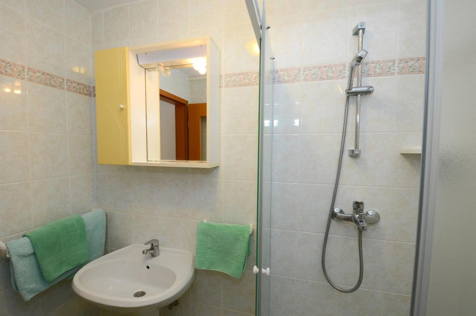 Apartments Kadum Porec center near the beach - Property Image 71