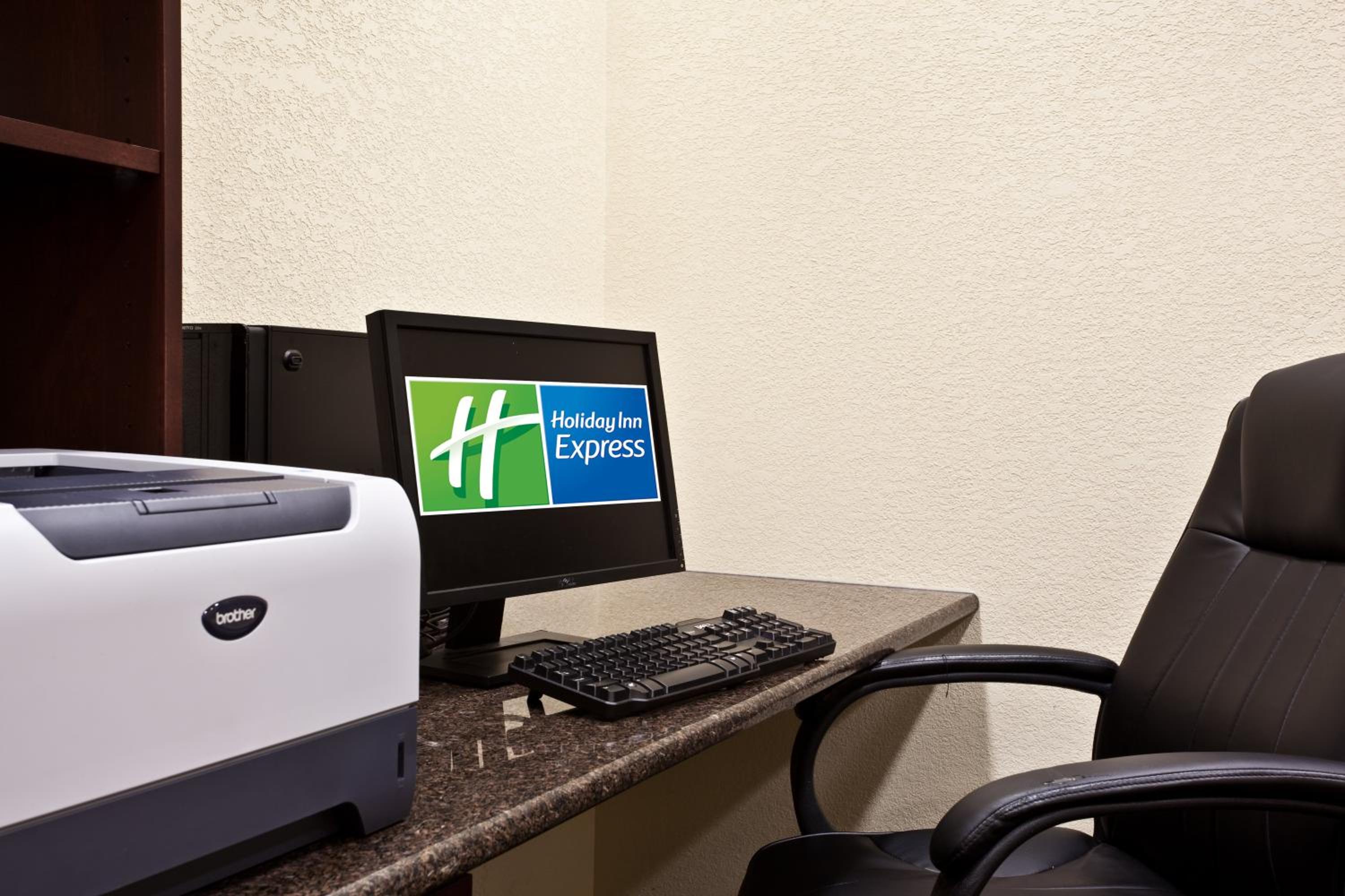 Holiday Inn Express Suites Chicago West-O'Hare Arpt Area , an IHG Hotel - Property Image 26