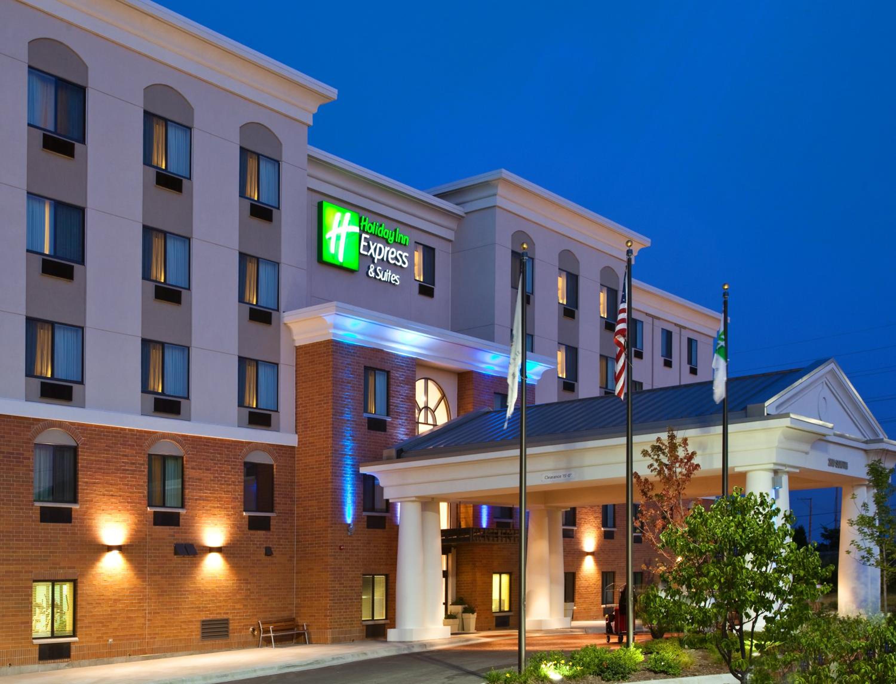 Holiday Inn Express Suites Chicago West-O'Hare Arpt Area , an IHG Hotel - Property Image 8