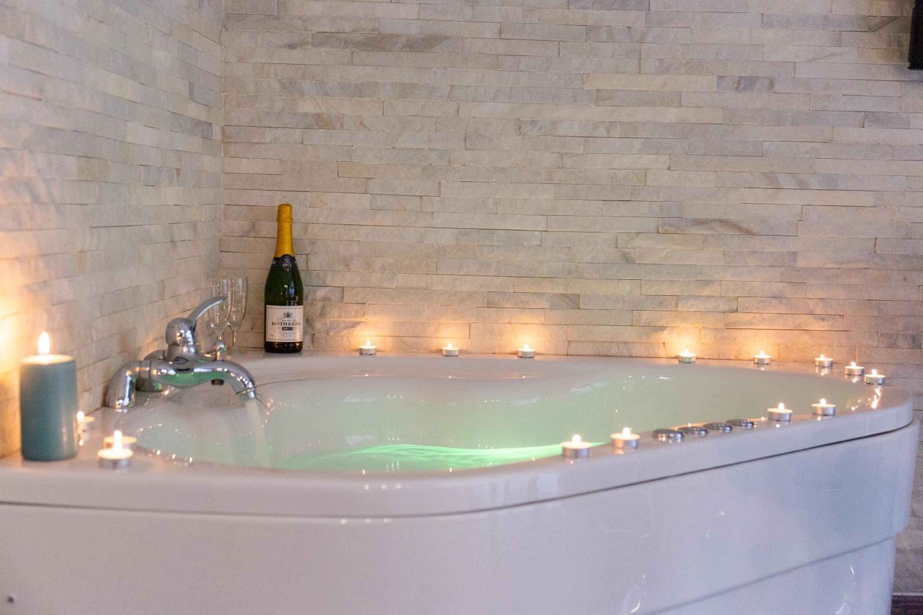 SPA Apartment Nalis