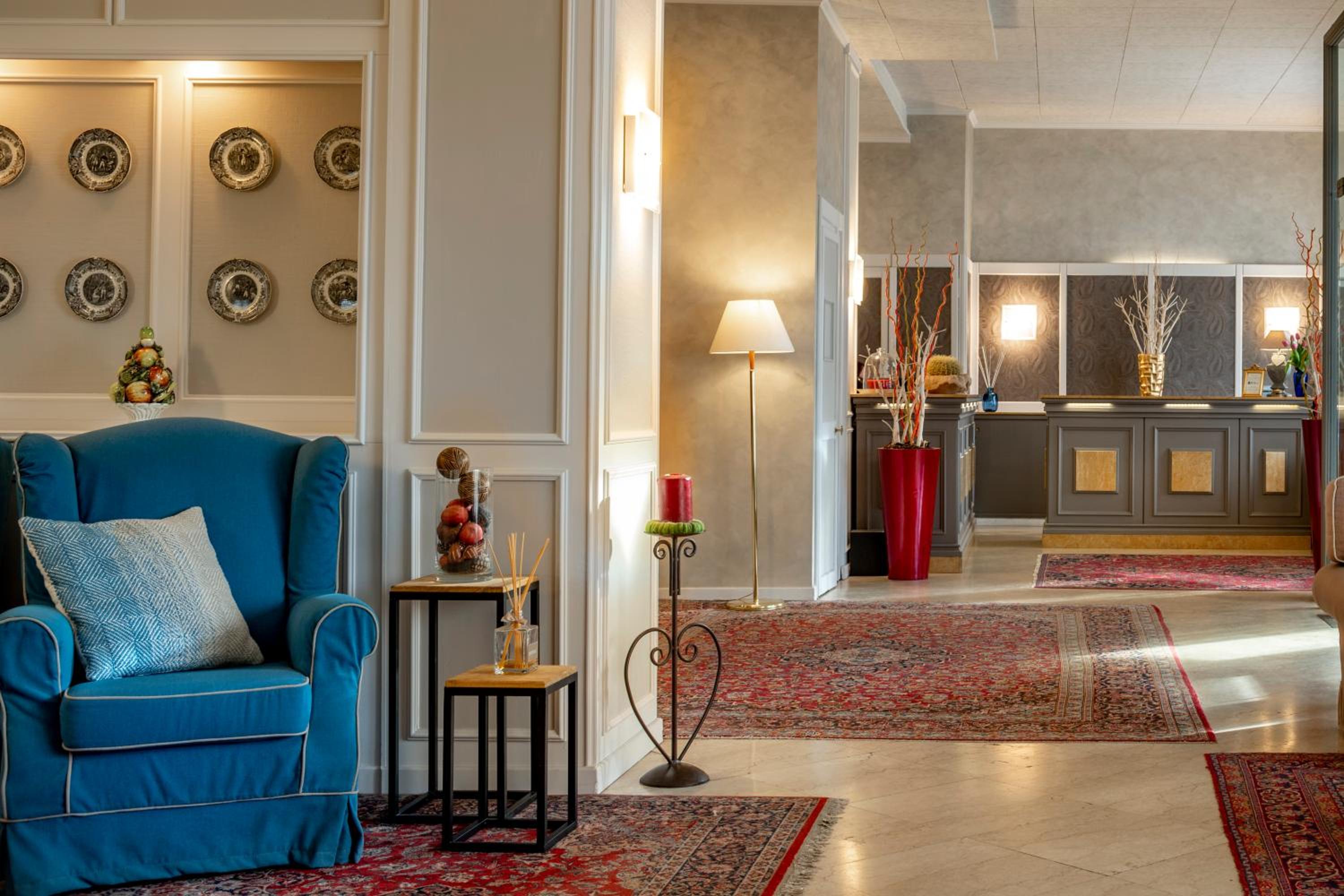 Brescia Vacations - Hotel Ambasciatori - Property Image 1