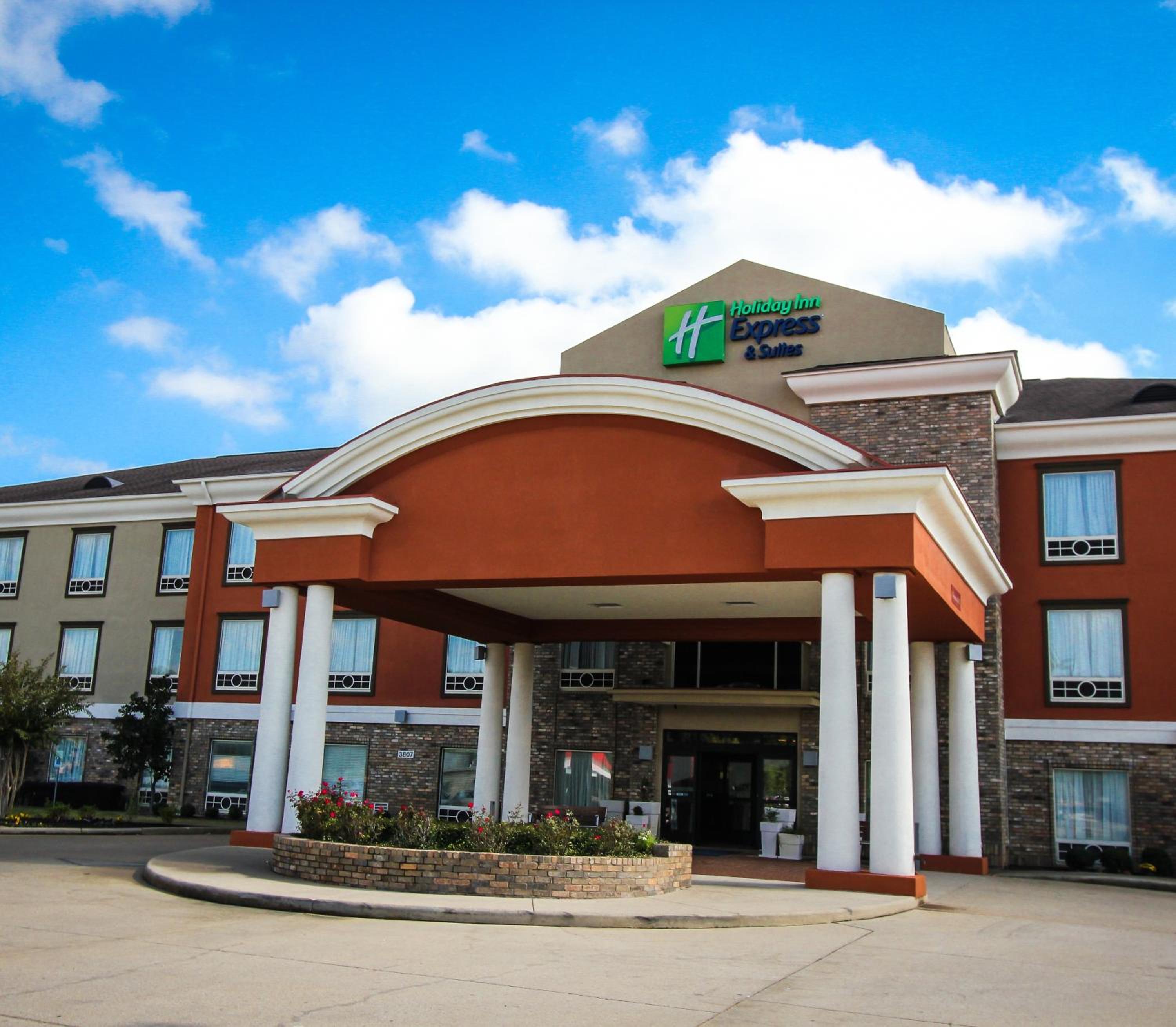 Nacogdoches Vacations - Holiday Inn Express Hotel  Suites Nacogdoches, an IHG Hotel - Property Image 6