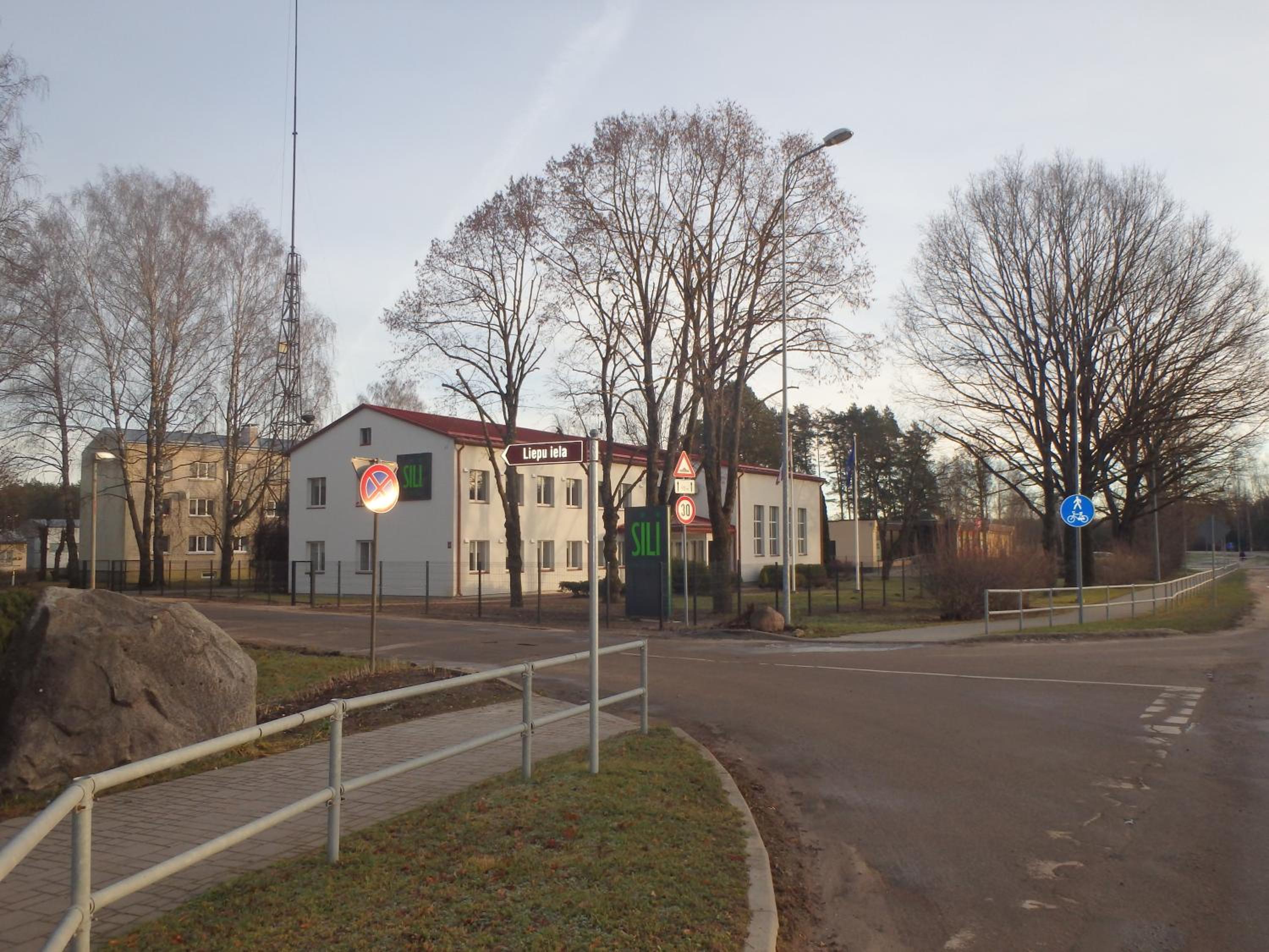 Photo 10