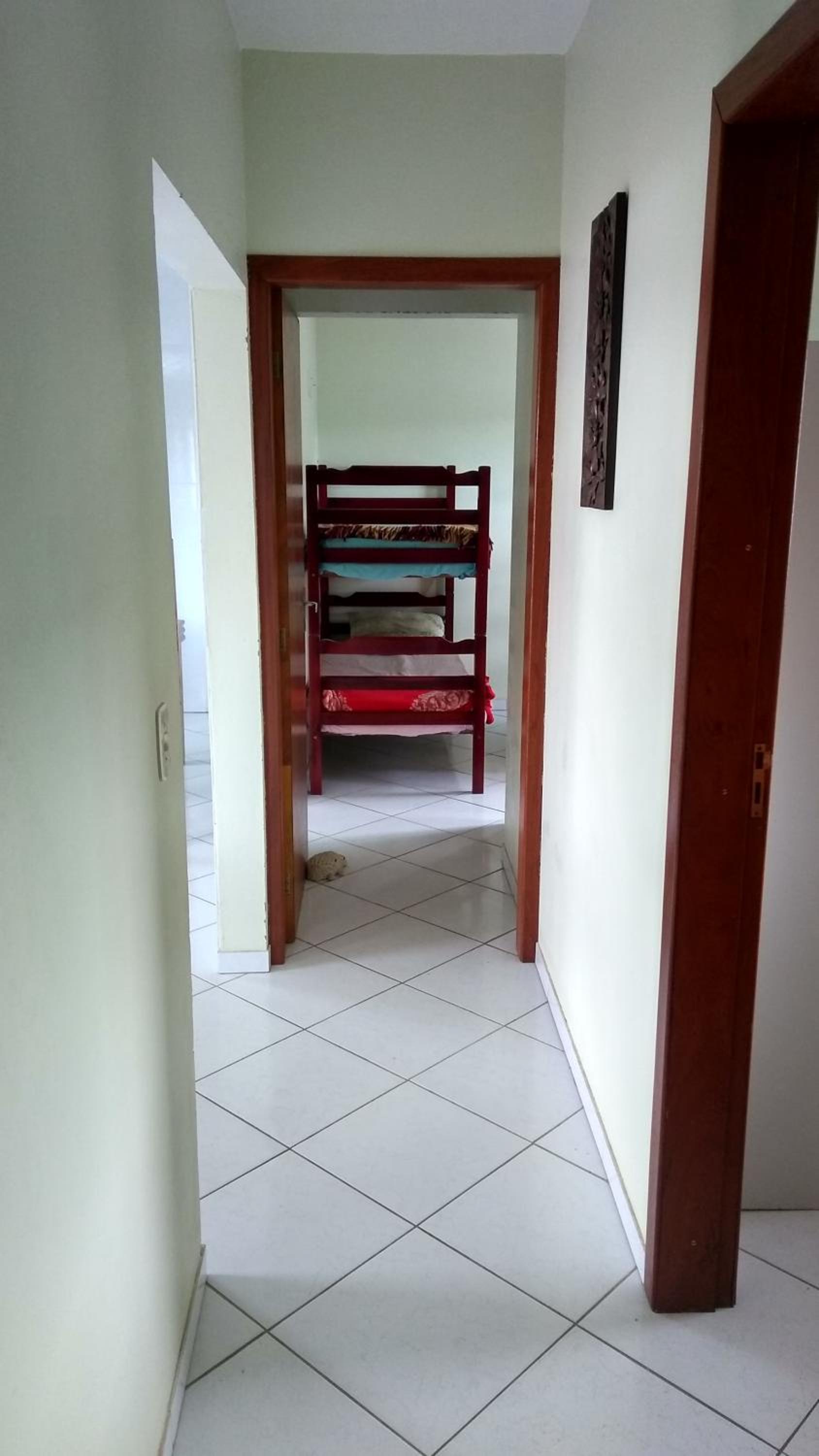 Amplo Apartamento na Pinheira