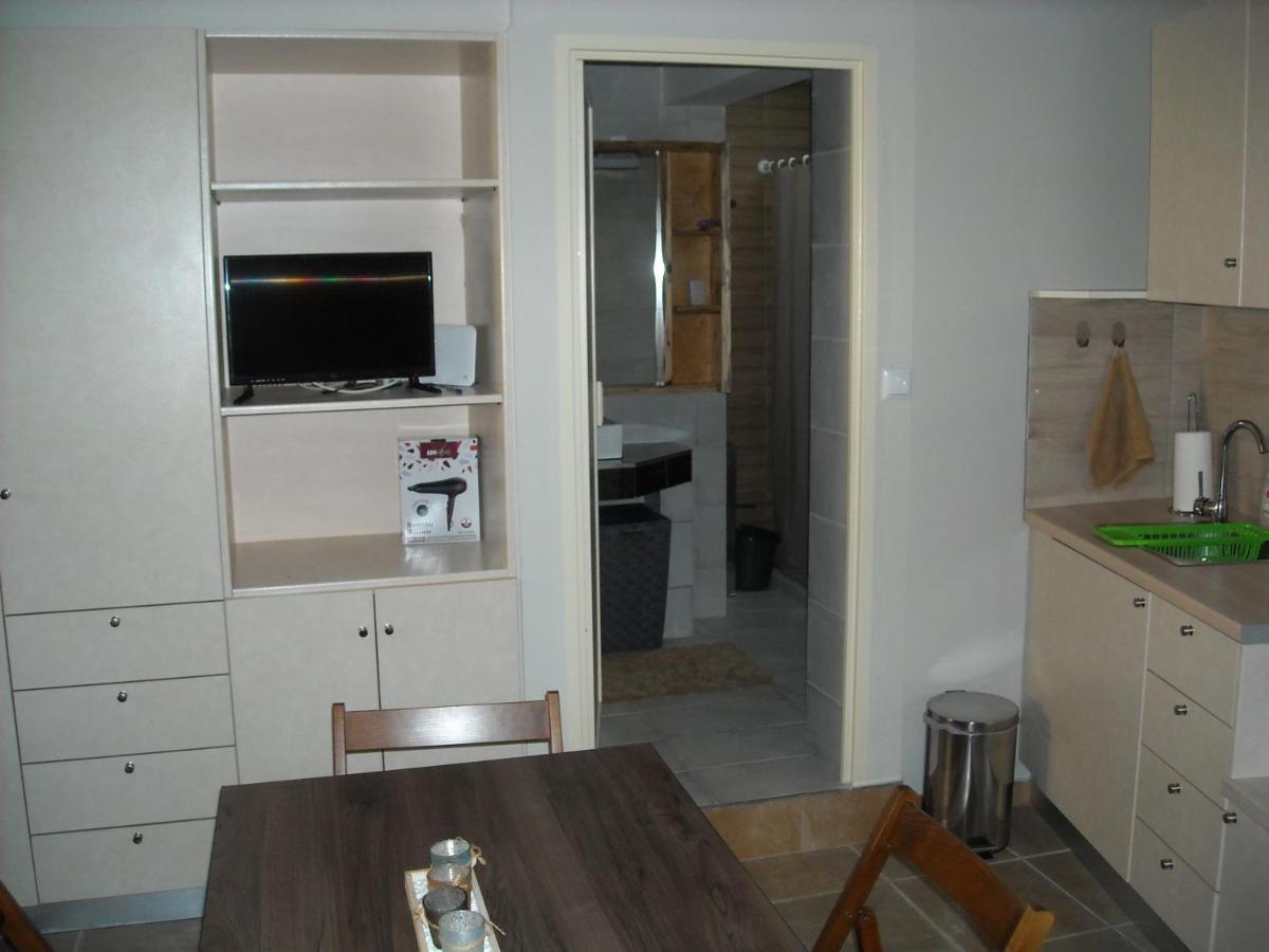 Kalamata home, Marina A photo 4