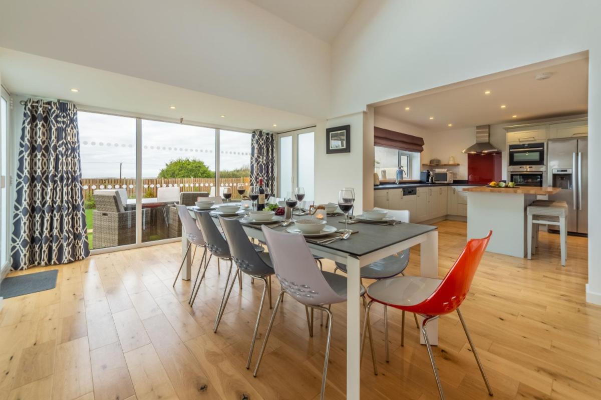 Highcroft view 3
