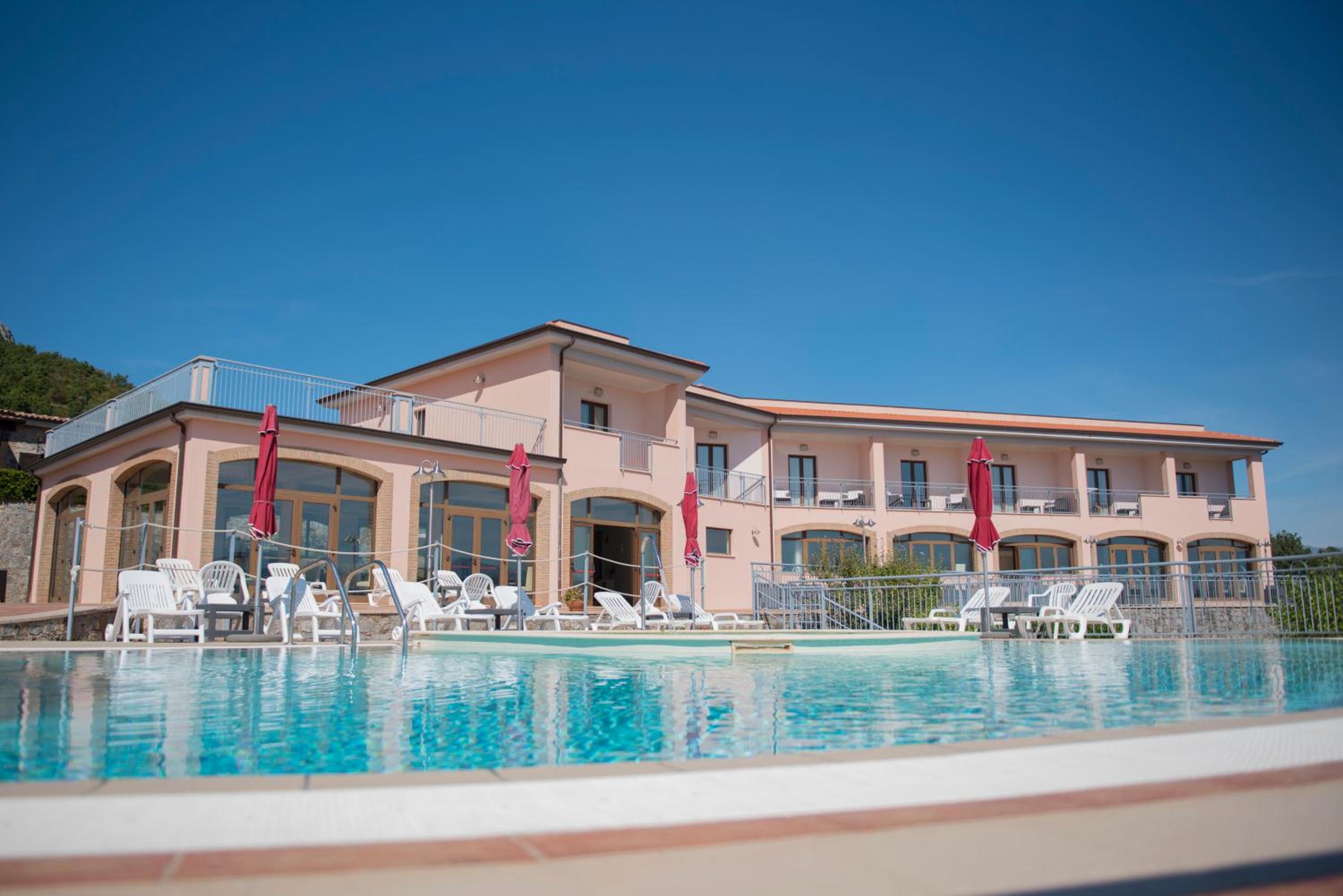 Hotel Caluna Charme