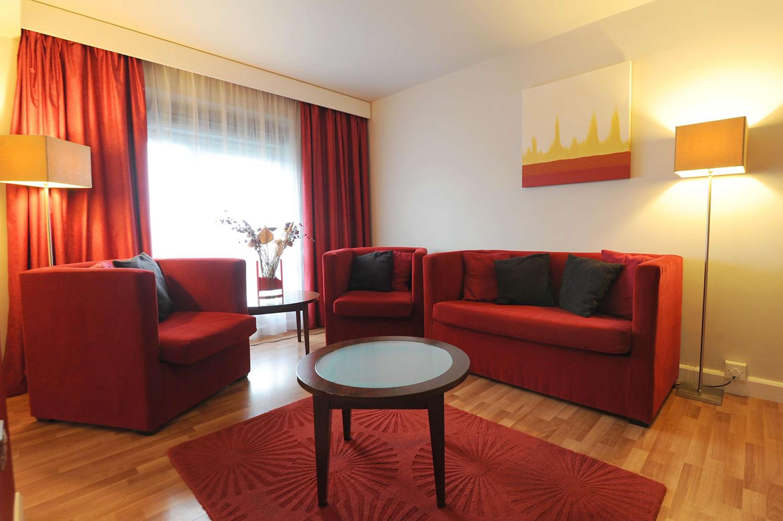 Walsall Vacations - Park Inn by Radisson Birmingham Walsall - Property Image 22