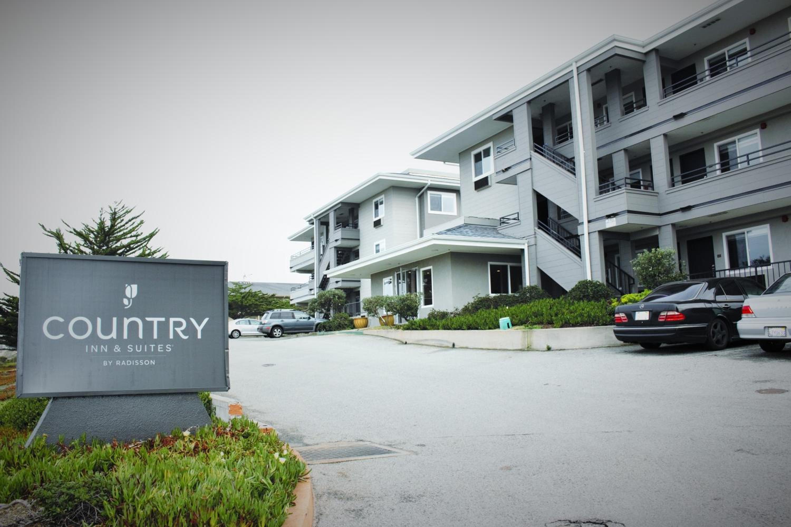 Marina Vacations - Country Inn  Suites by Radisson, Monterey Beachfront-Marina, CA - Property Image 11