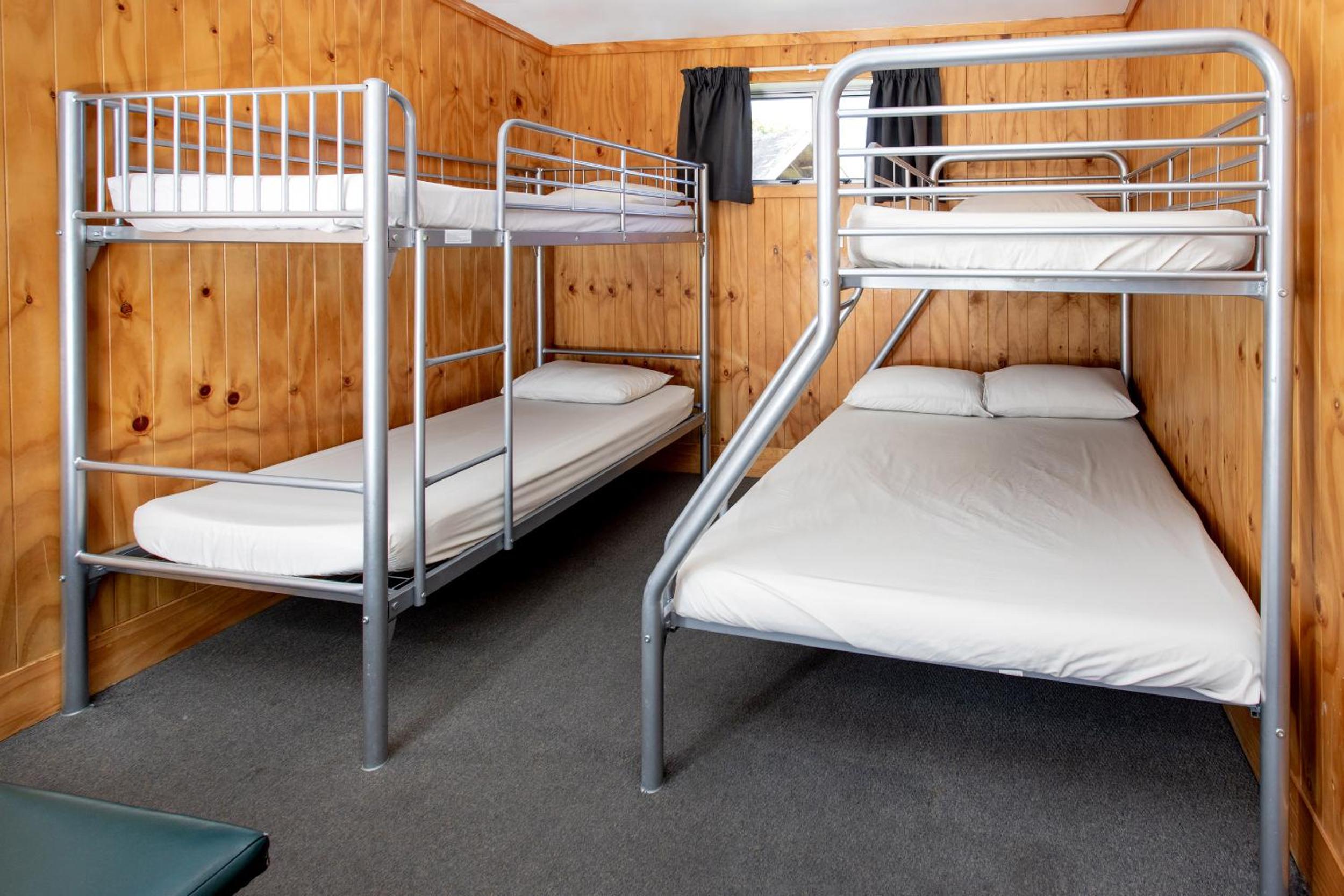 Wellington TOP 10 Holiday Park