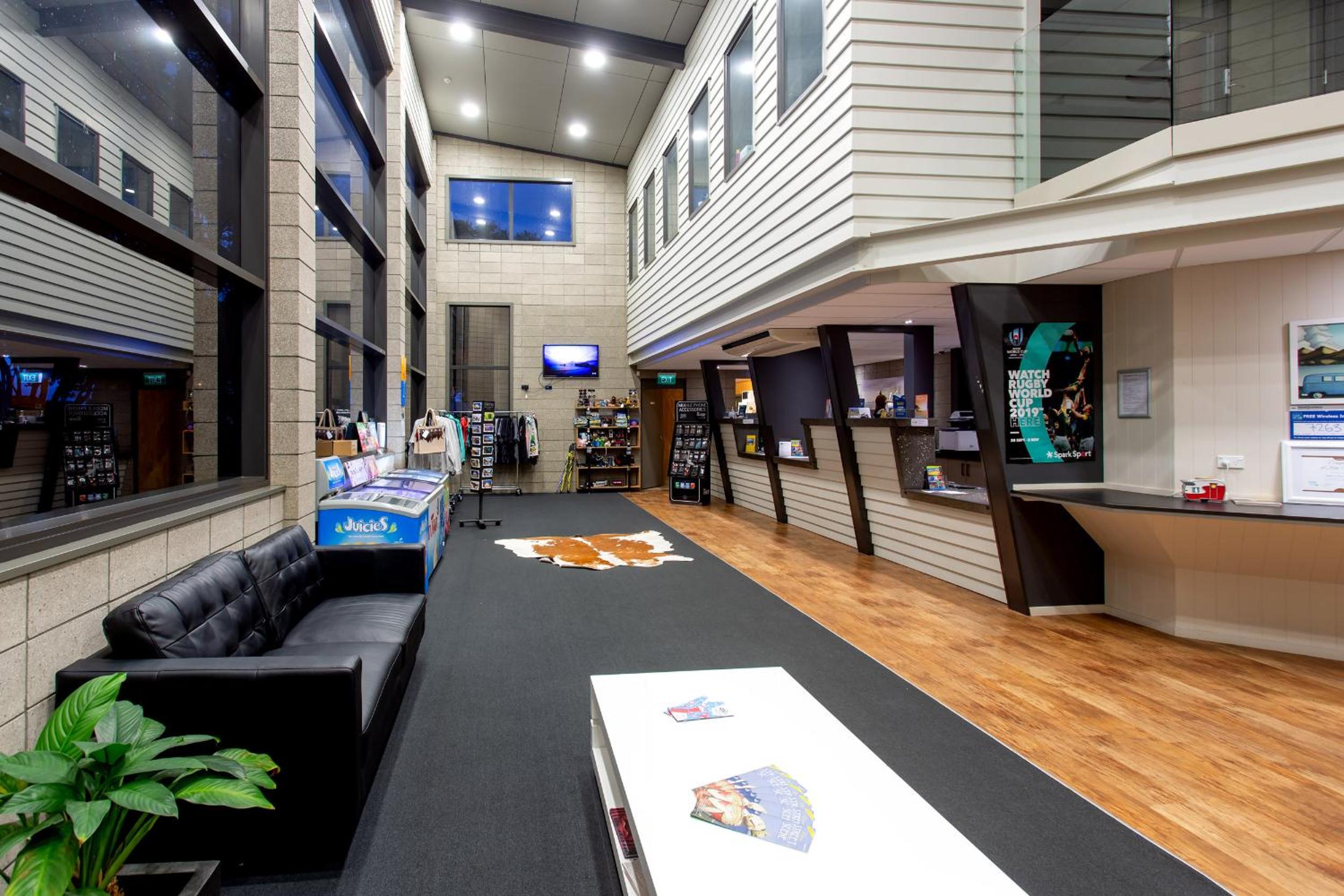 Wellington TOP 10 Holiday Park