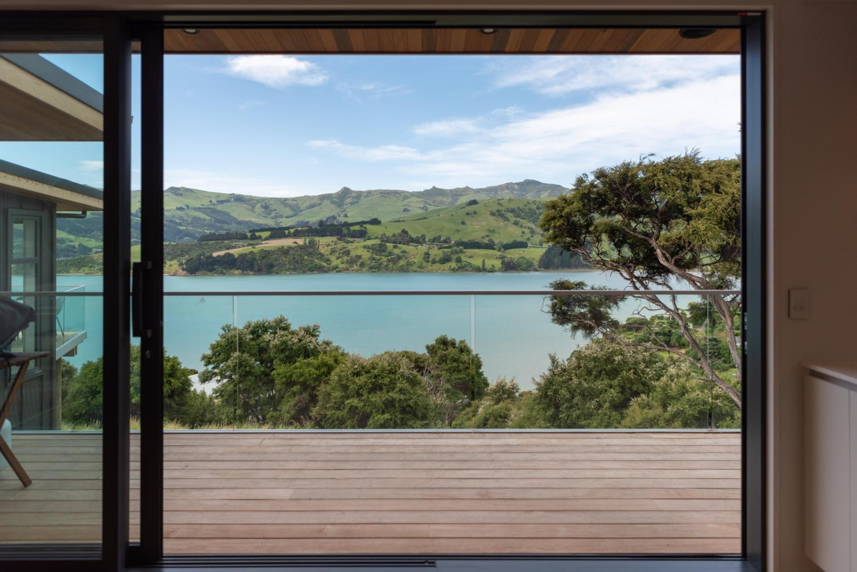 Treetop Retreat - Takamatua Holiday Home view 3