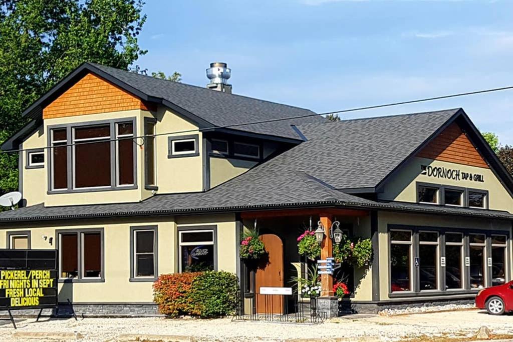The Nottawa Gem, Blue Mountain & Collingwood