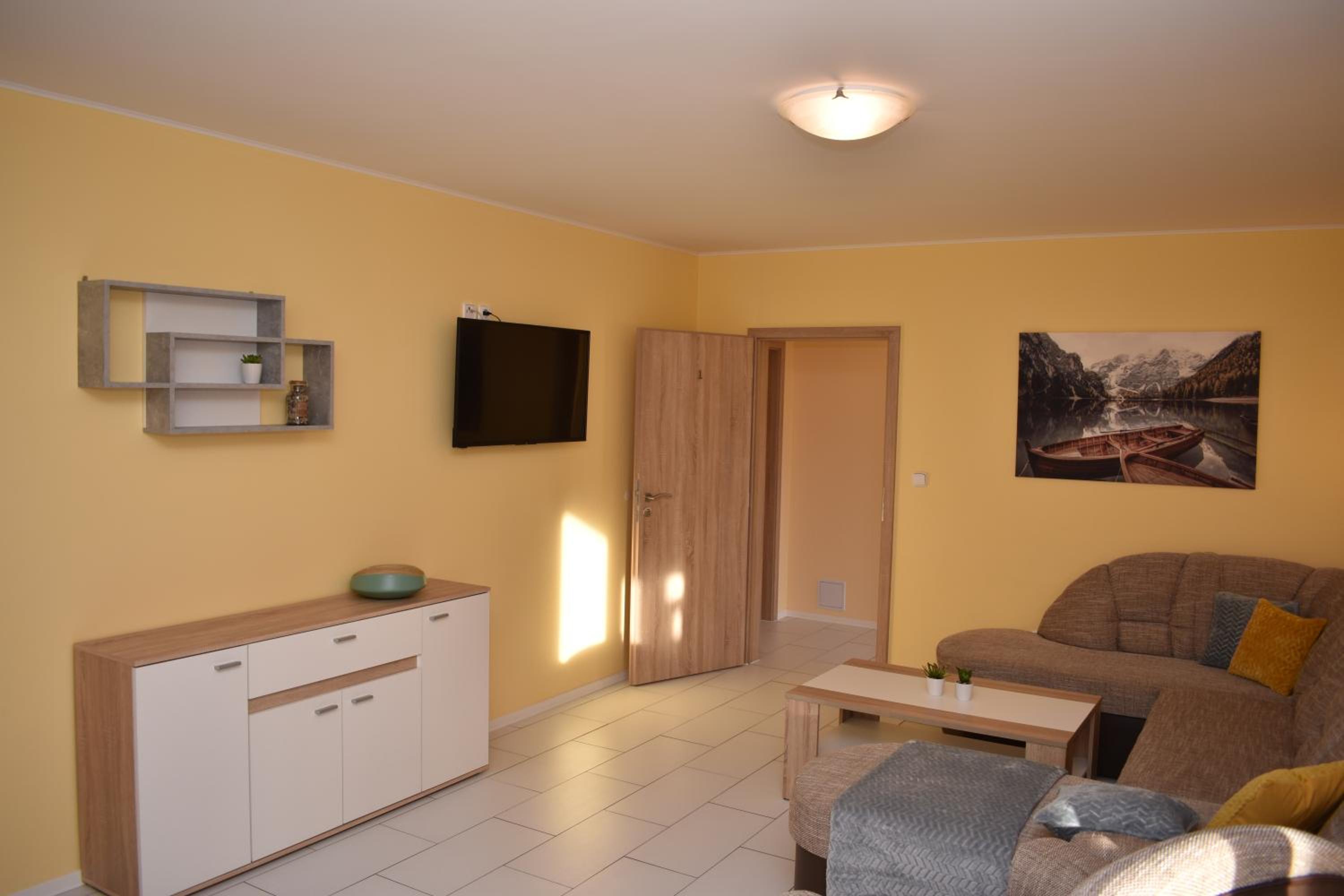 Sunny House