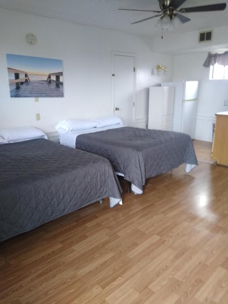 Nautical Motel - Property Image 6