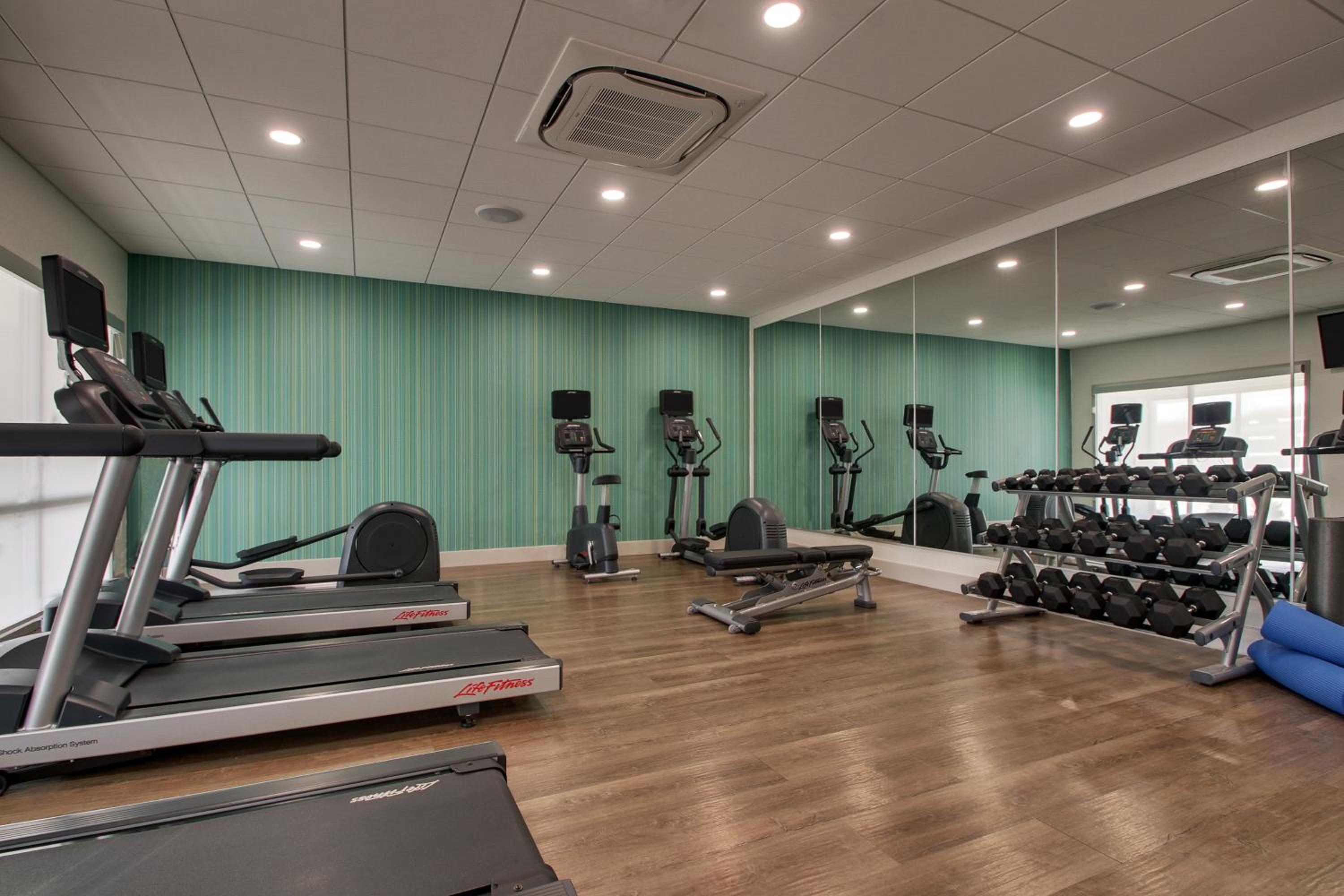 Mount Vernon Vacations - Holiday Inn Express  Suites - Mount Vernon, an IHG Hotel - Property Image 5