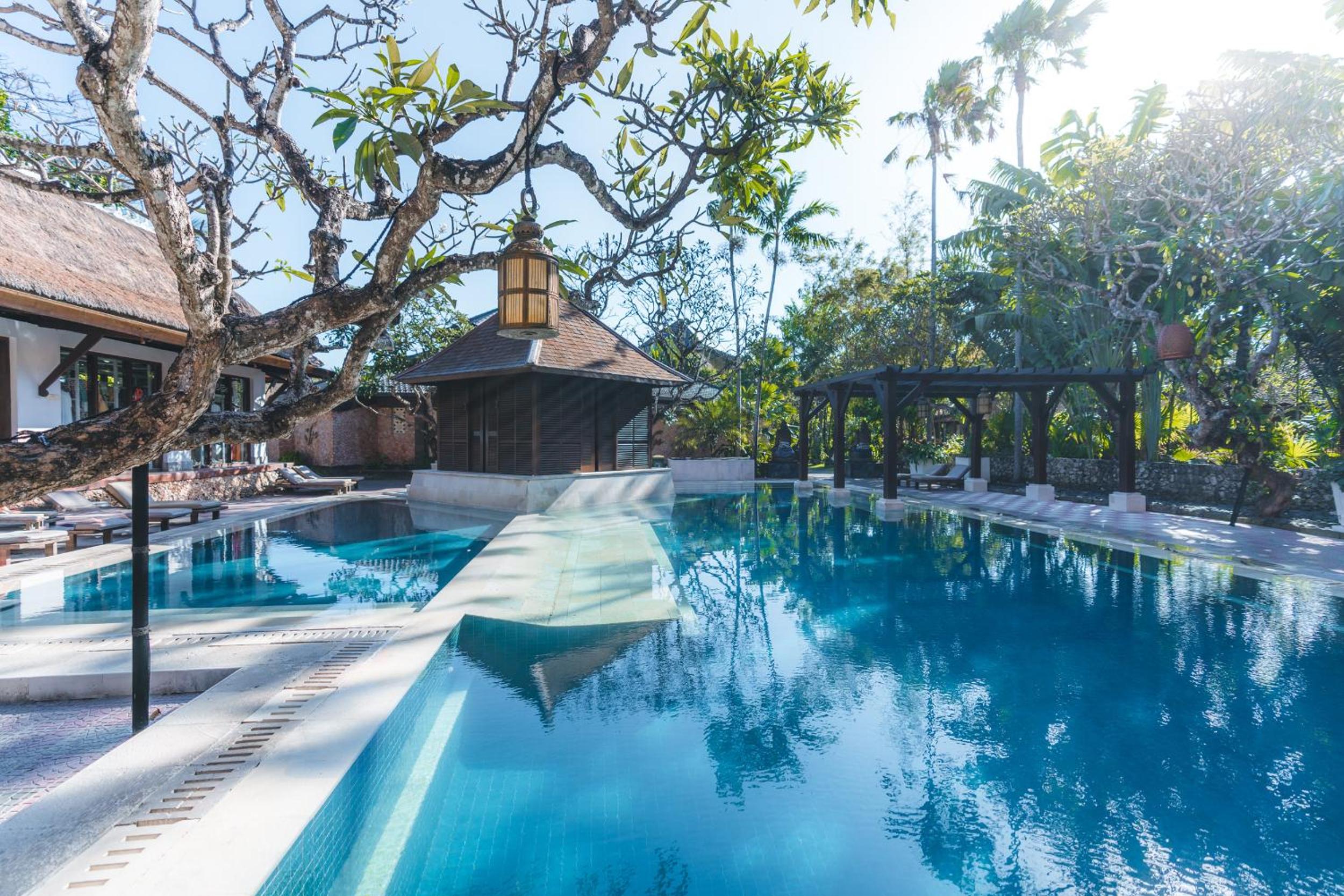 Puri Santrian Beach Resort And Spa