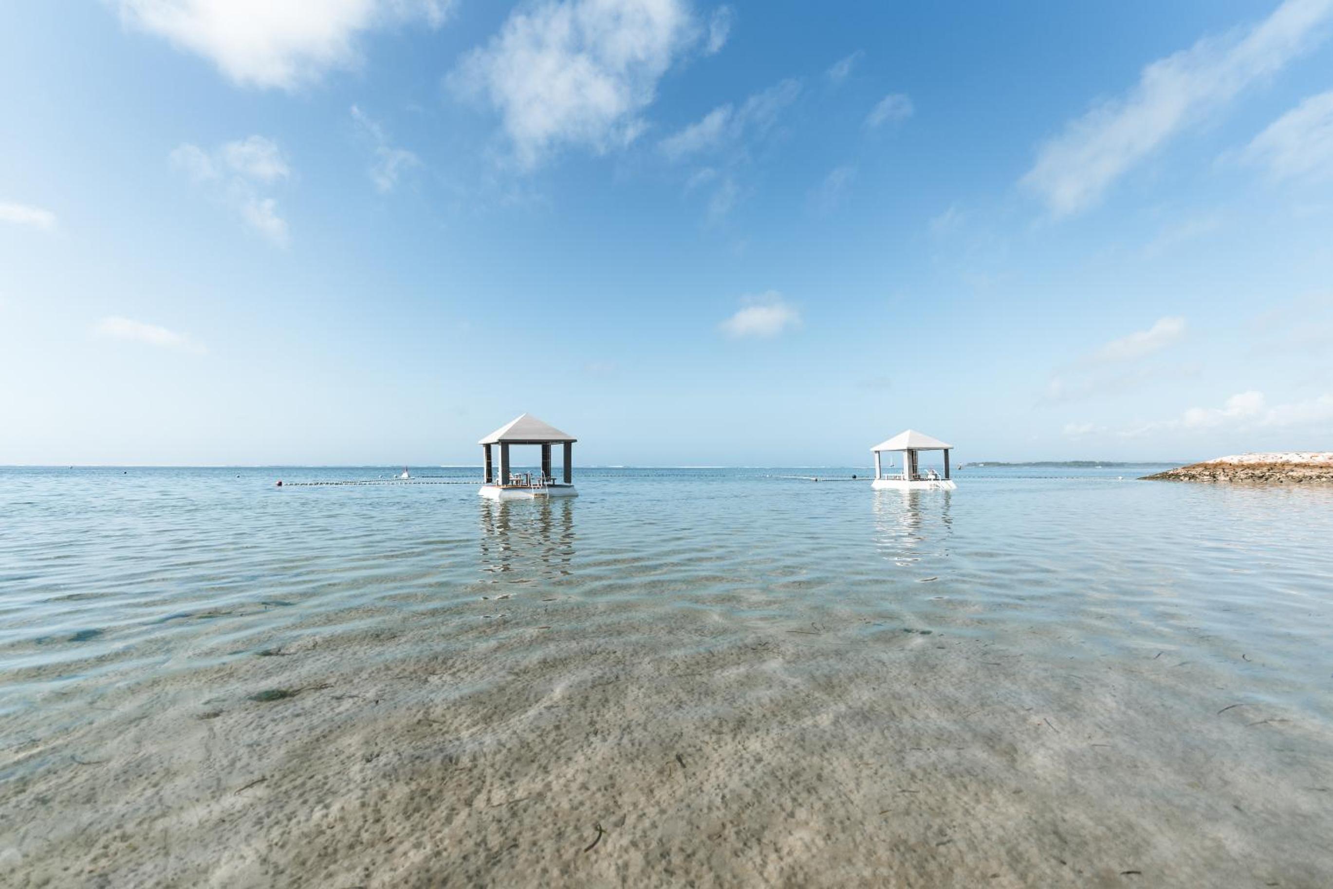 Puri Santrian Beach Resort And Spa