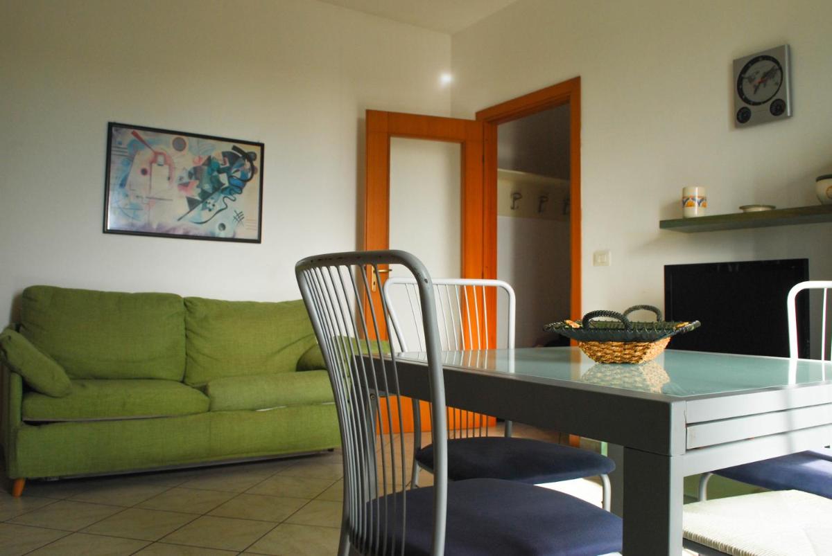 APPARTAMENTO JONIO view 2