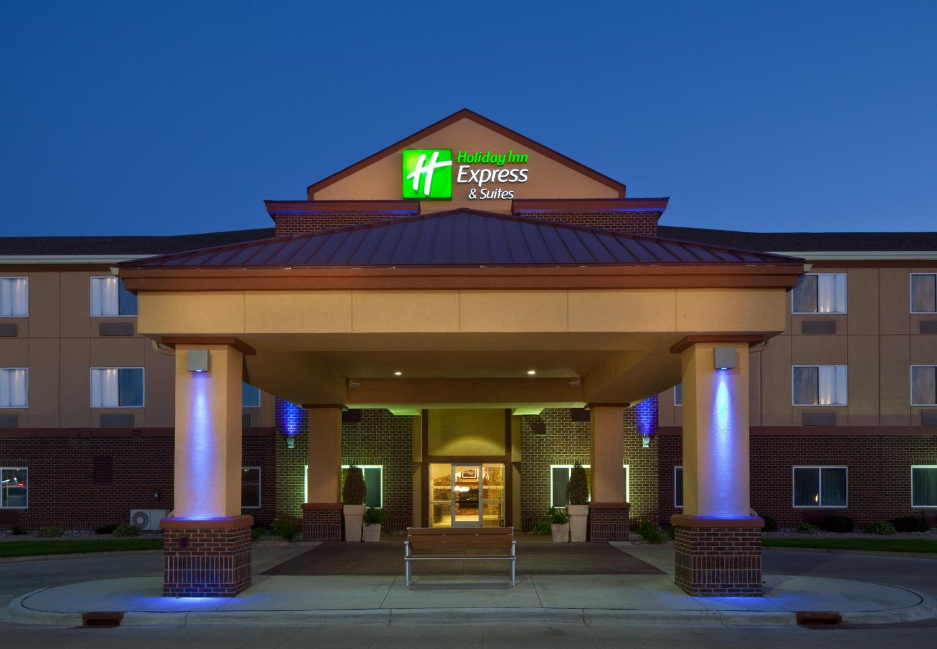 Holiday Inn Express & Suites Aberdeen by IHG