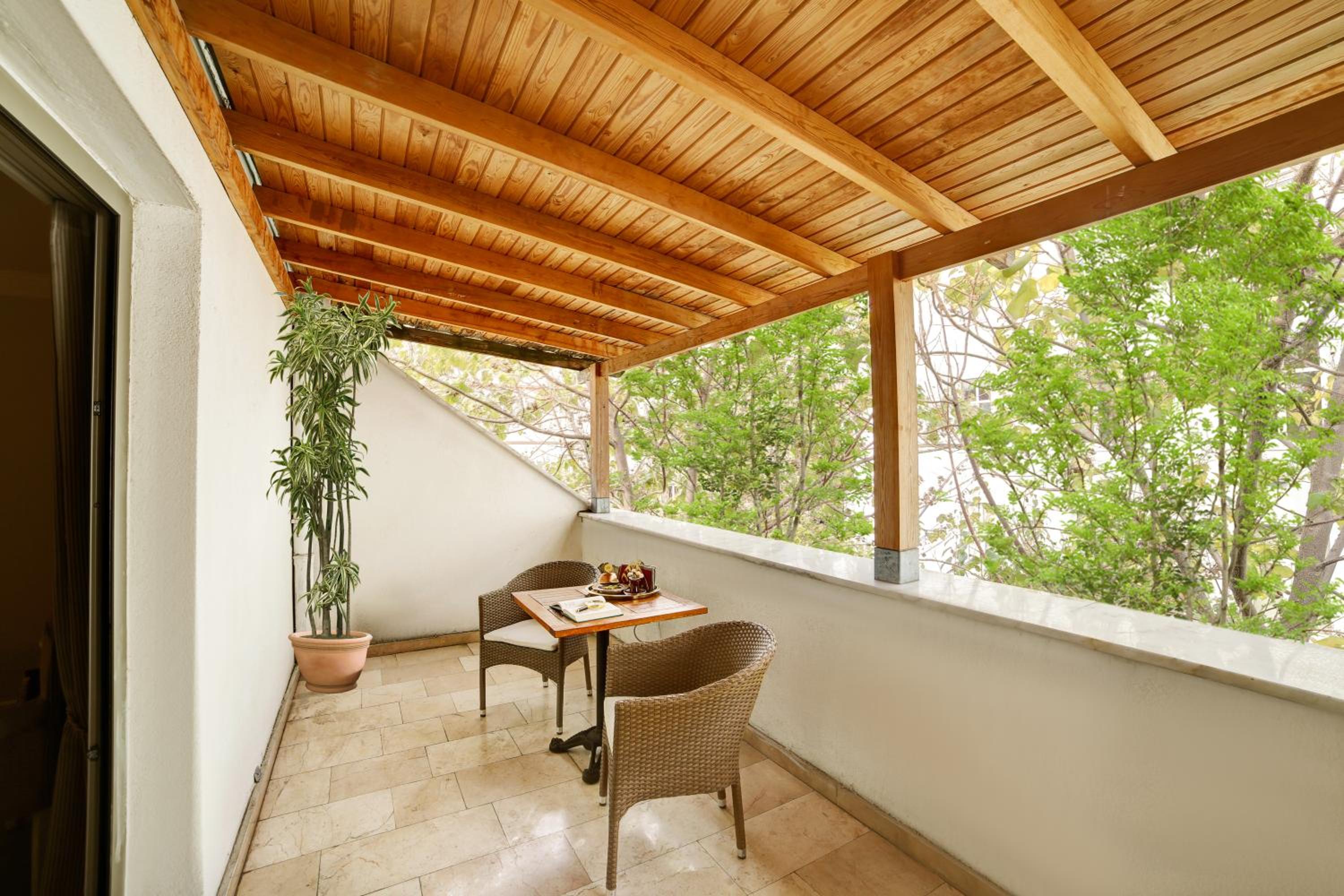 Halifaks Otel - Image 9