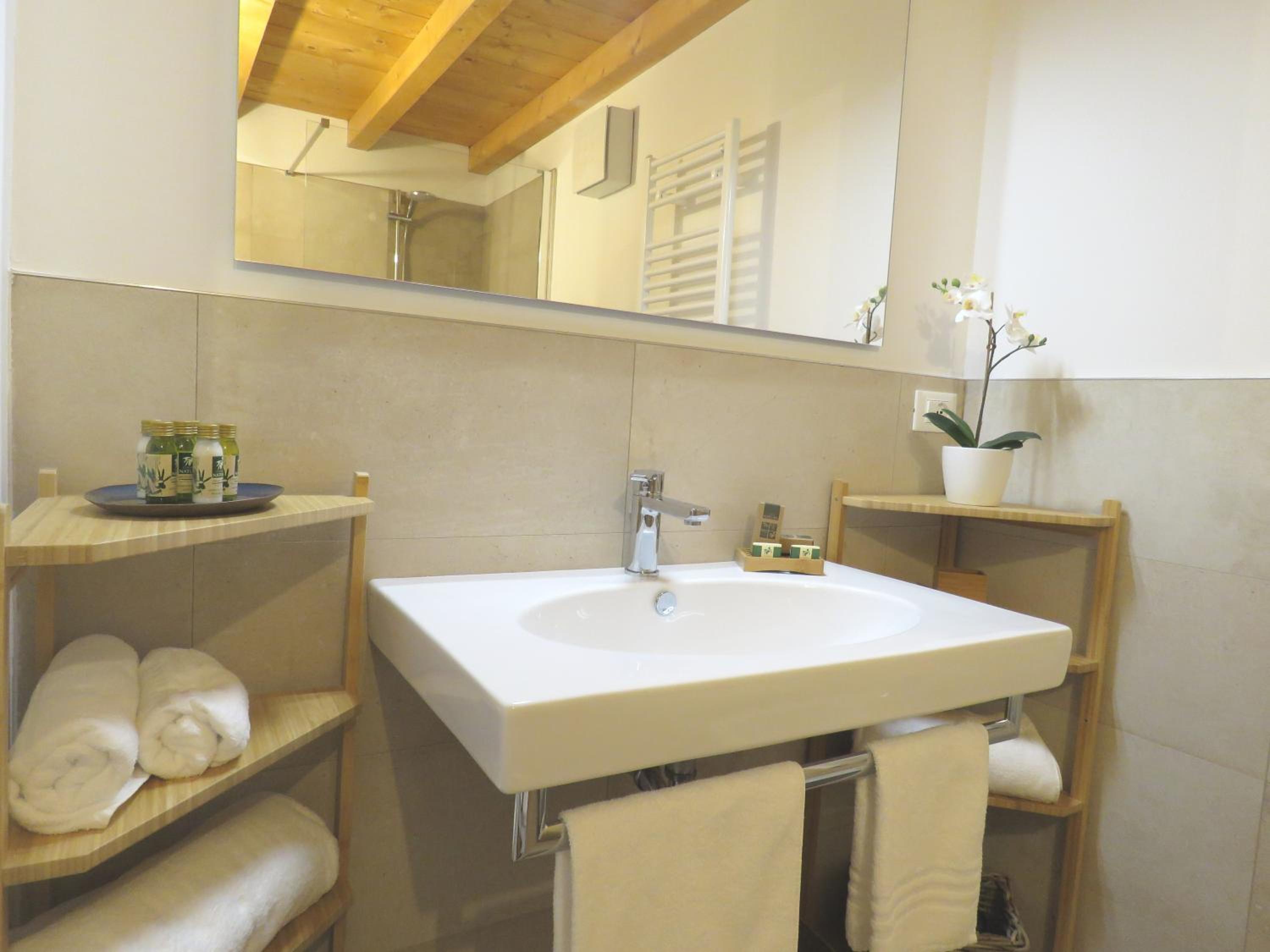 Photo 39