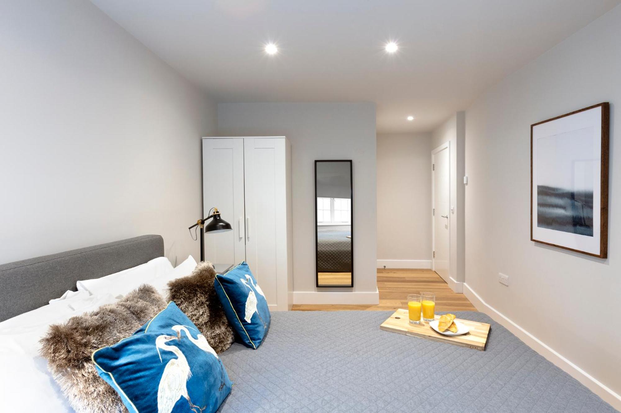 Hampden Apartments - The Diana view 3