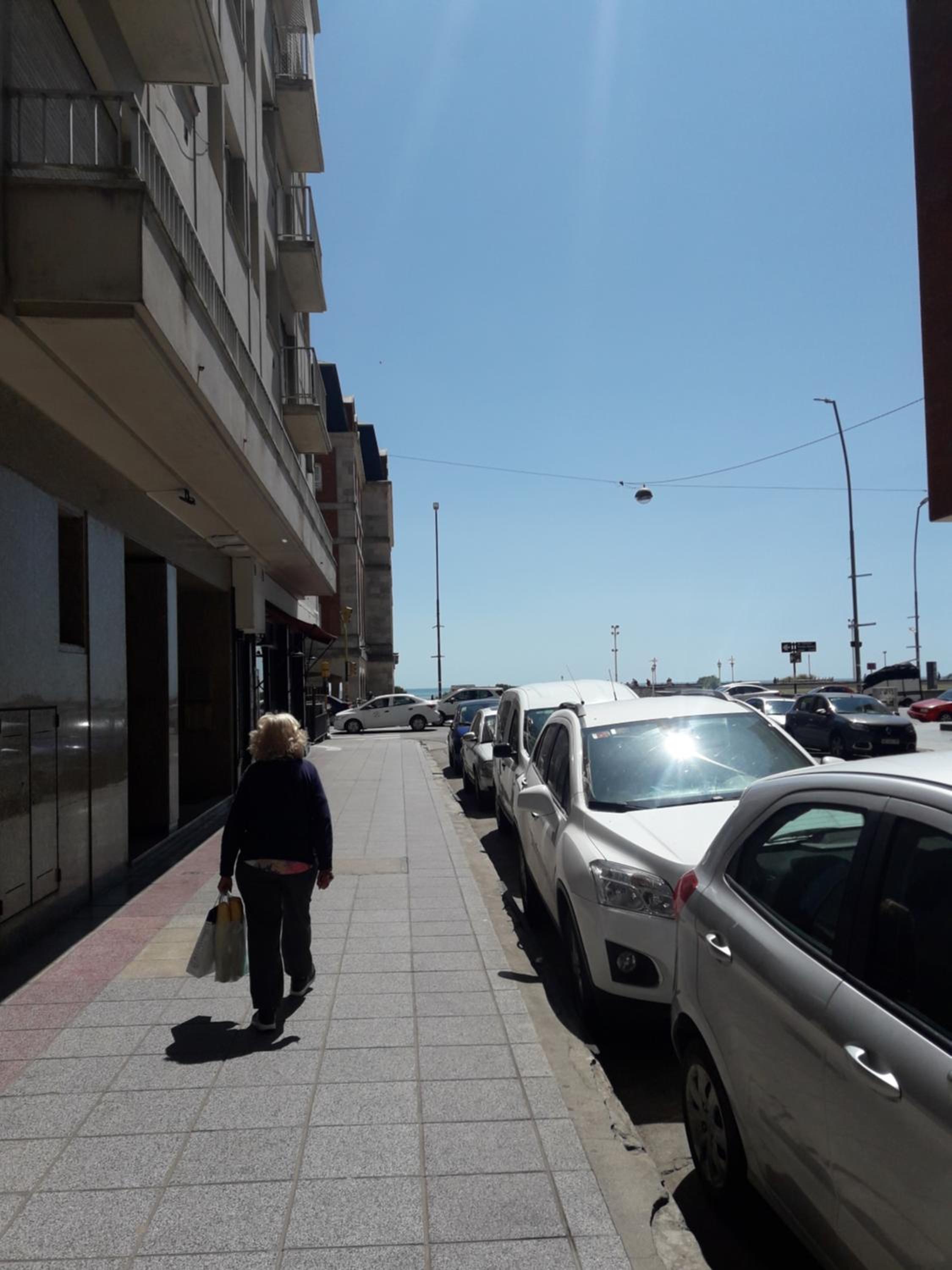 Depto 2 amb amplios a metros del casino y playa MDP